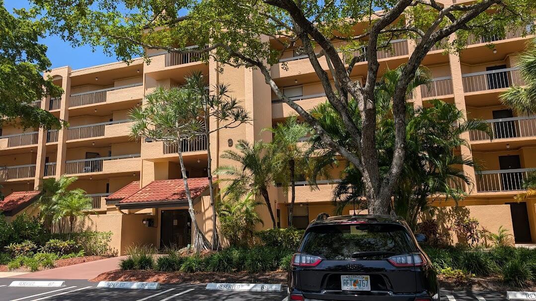 450 Egret Circle 9309 Property Photo 1