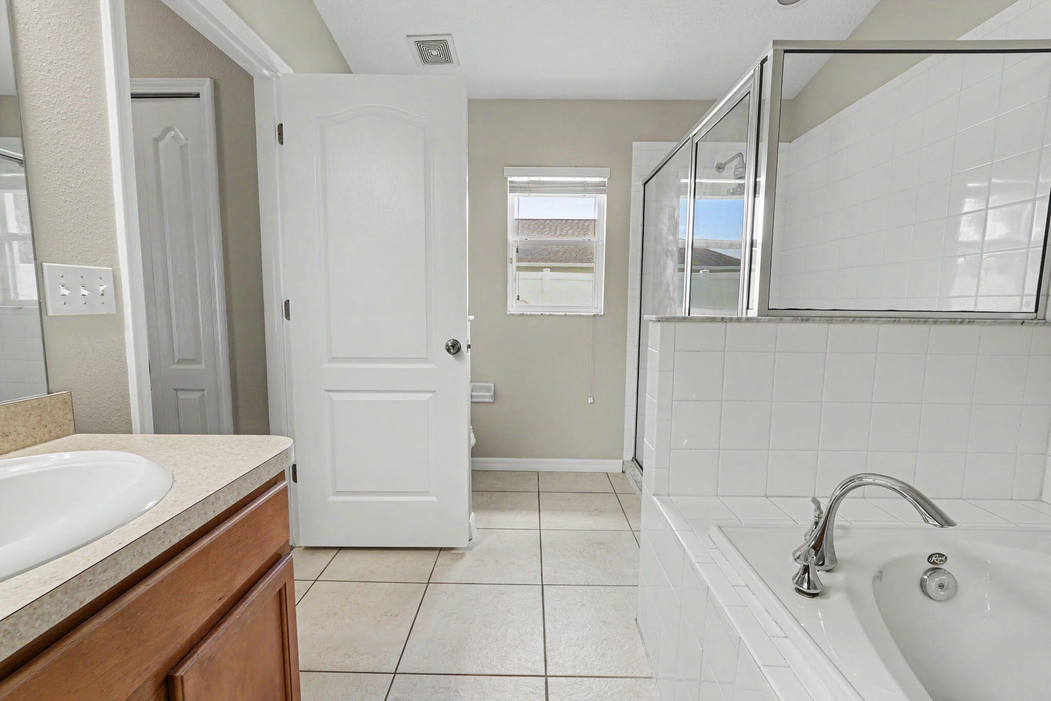 4693 Harts Brook Lane Property Photo 28