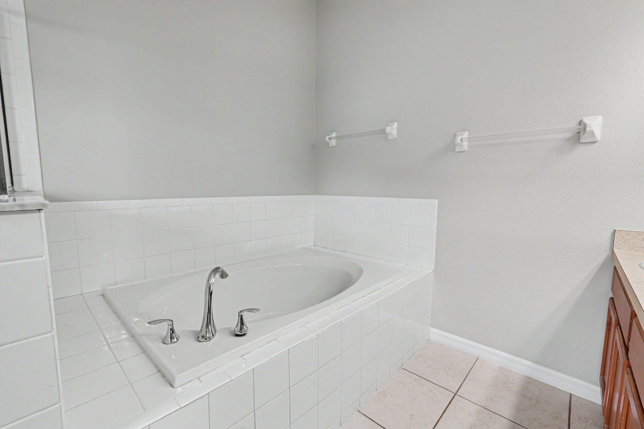 4693 Harts Brook Lane Property Photo 30