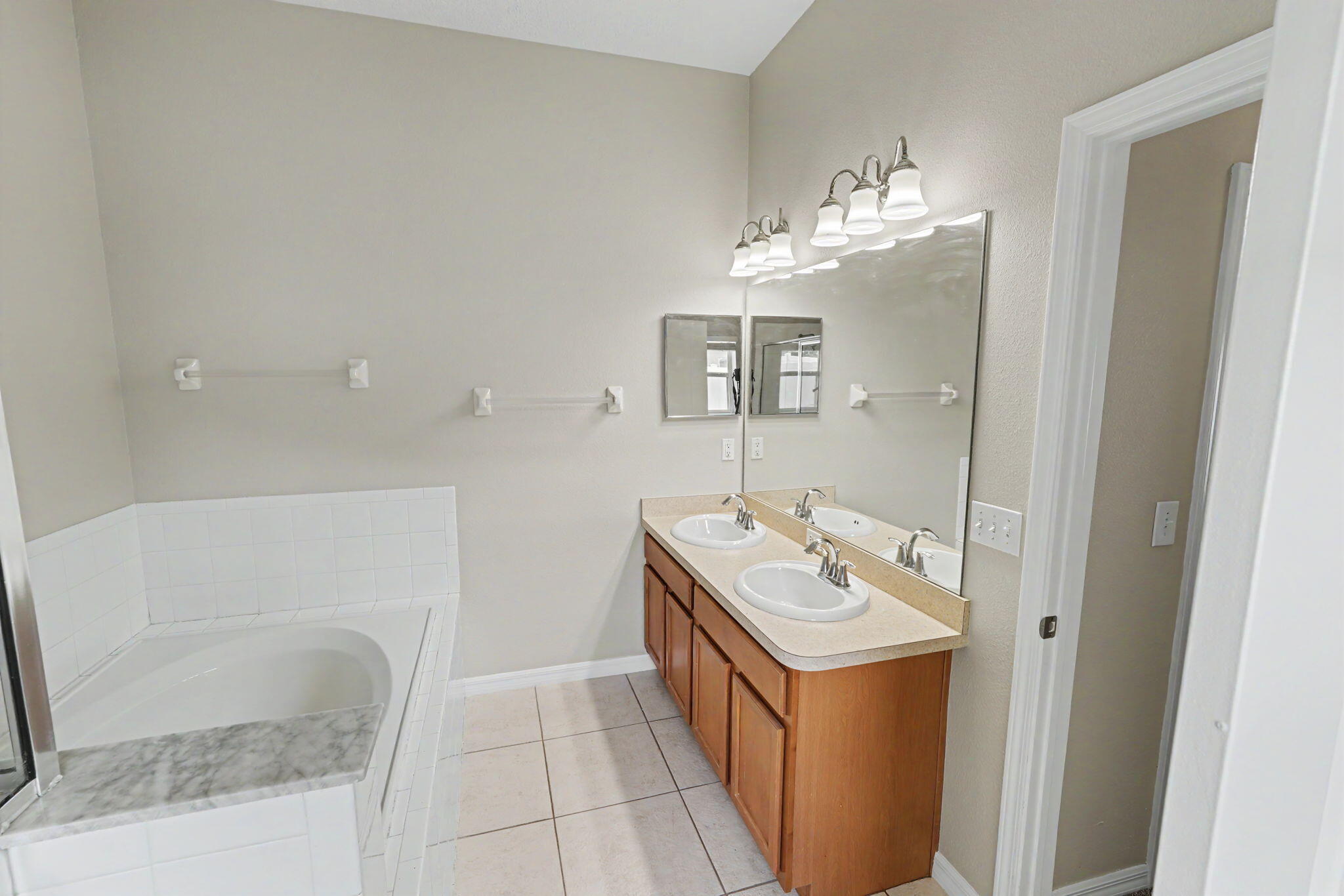 4693 Harts Brook Lane Property Photo 31