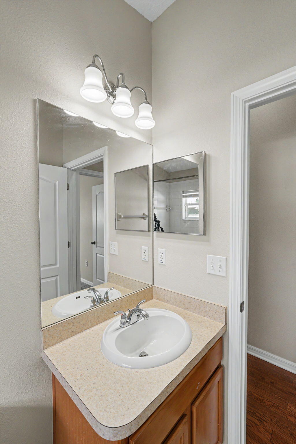 4693 Harts Brook Lane Property Photo 32