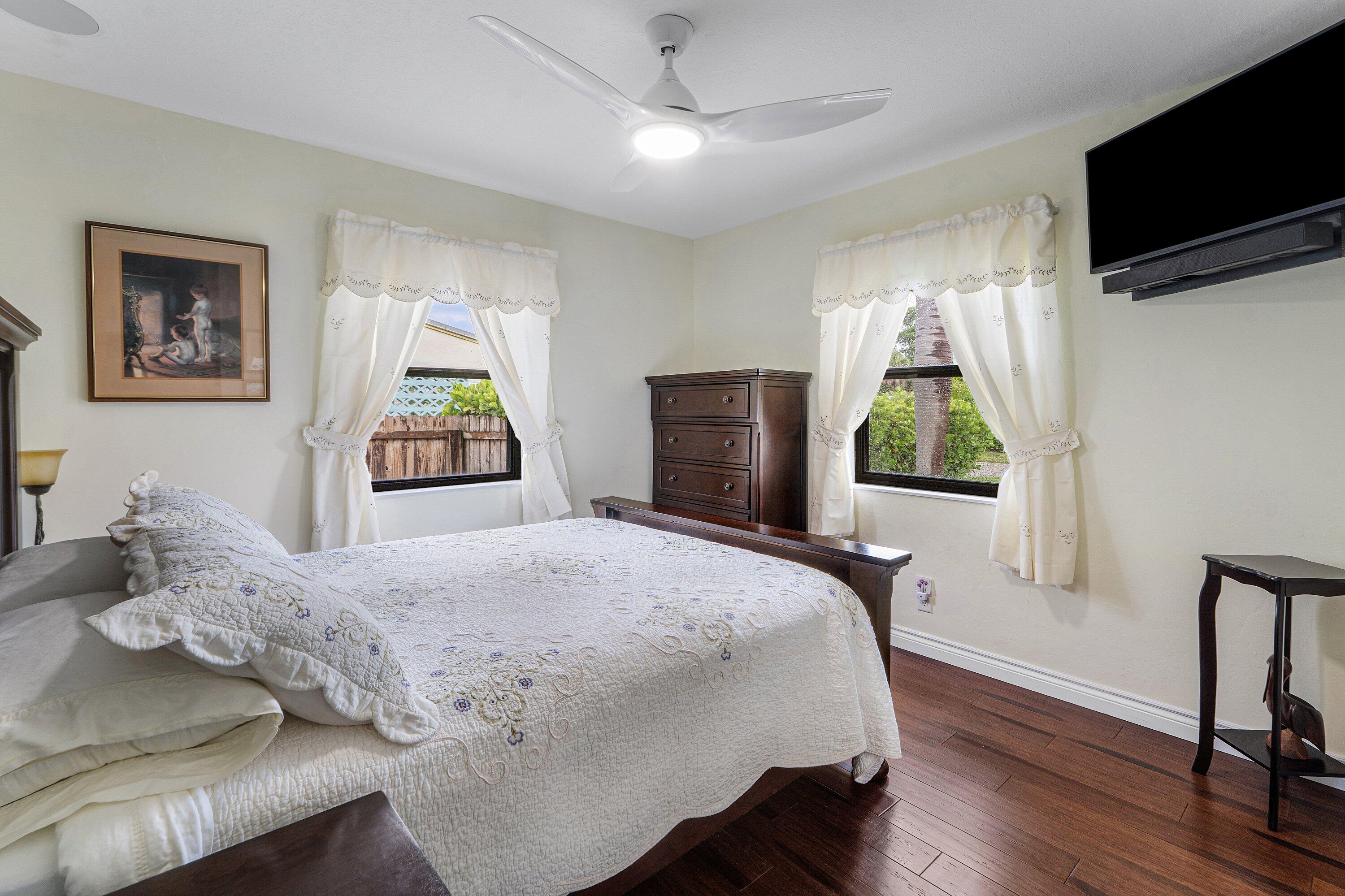 141 Date Palm Drive Property Photo 12