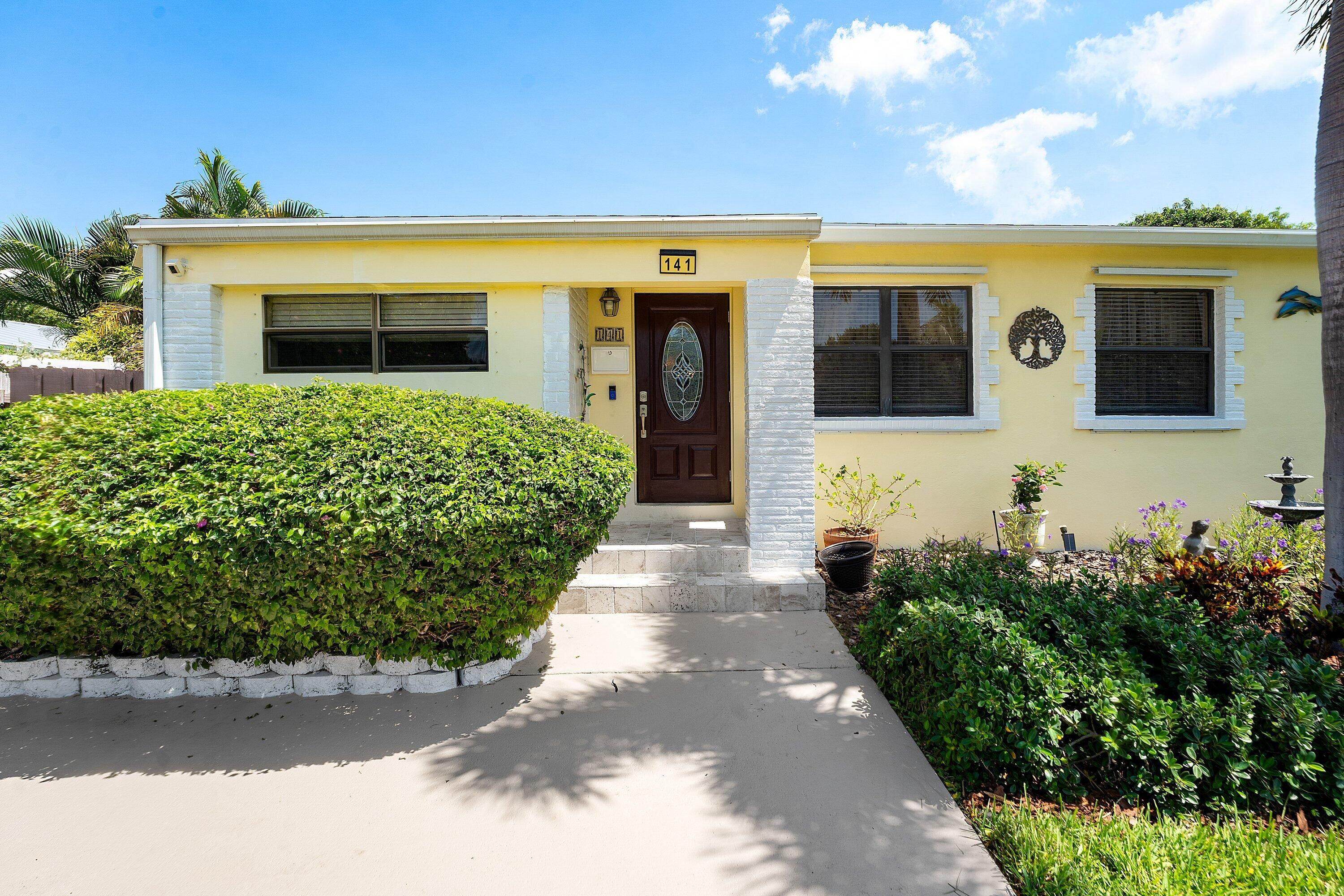 141 Date Palm Drive Property Photo 32