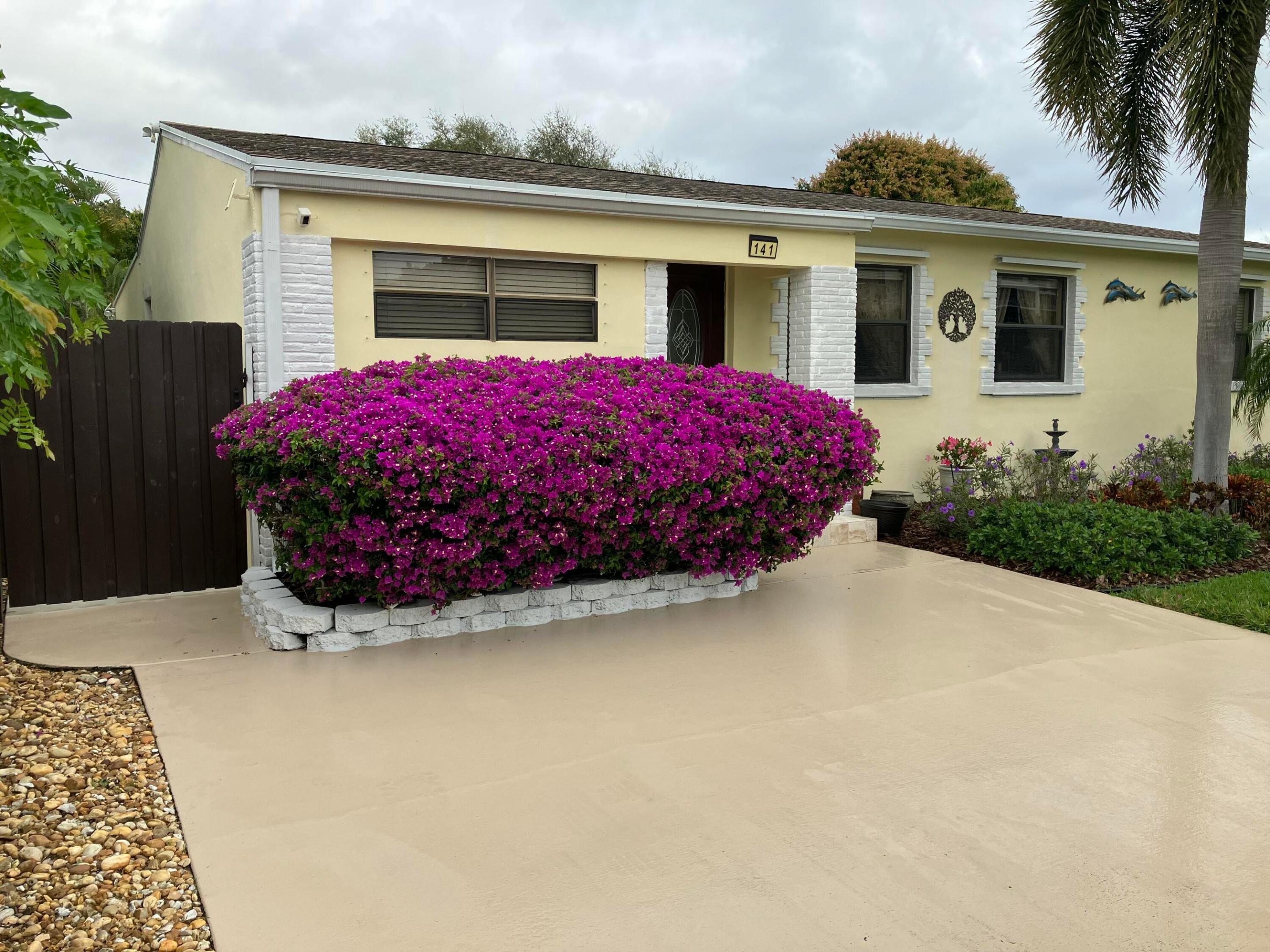 141 Date Palm Drive Property Photo 34