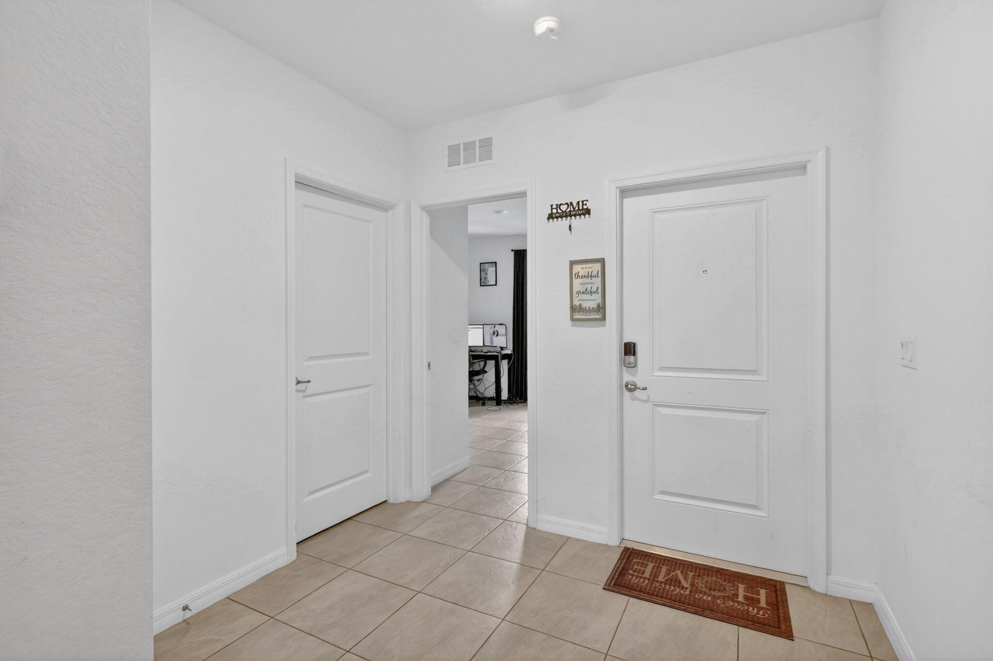 4954 Armina Place Property Photo 5