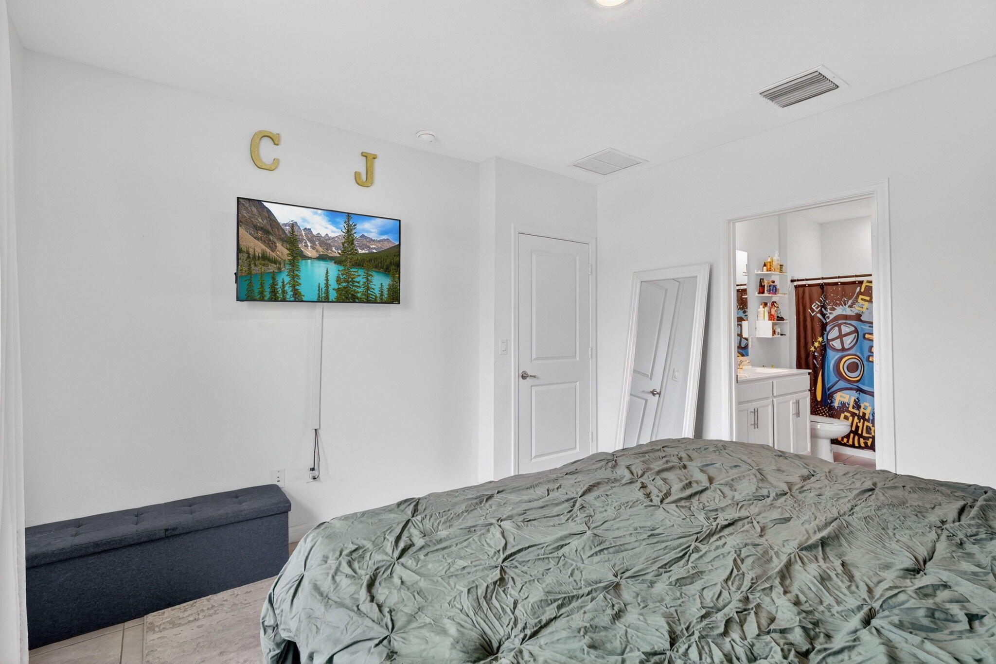 4954 Armina Place Property Photo 21