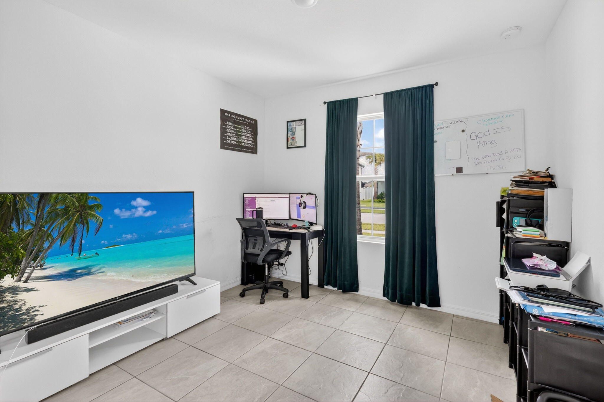 4954 Armina Place Property Photo 24