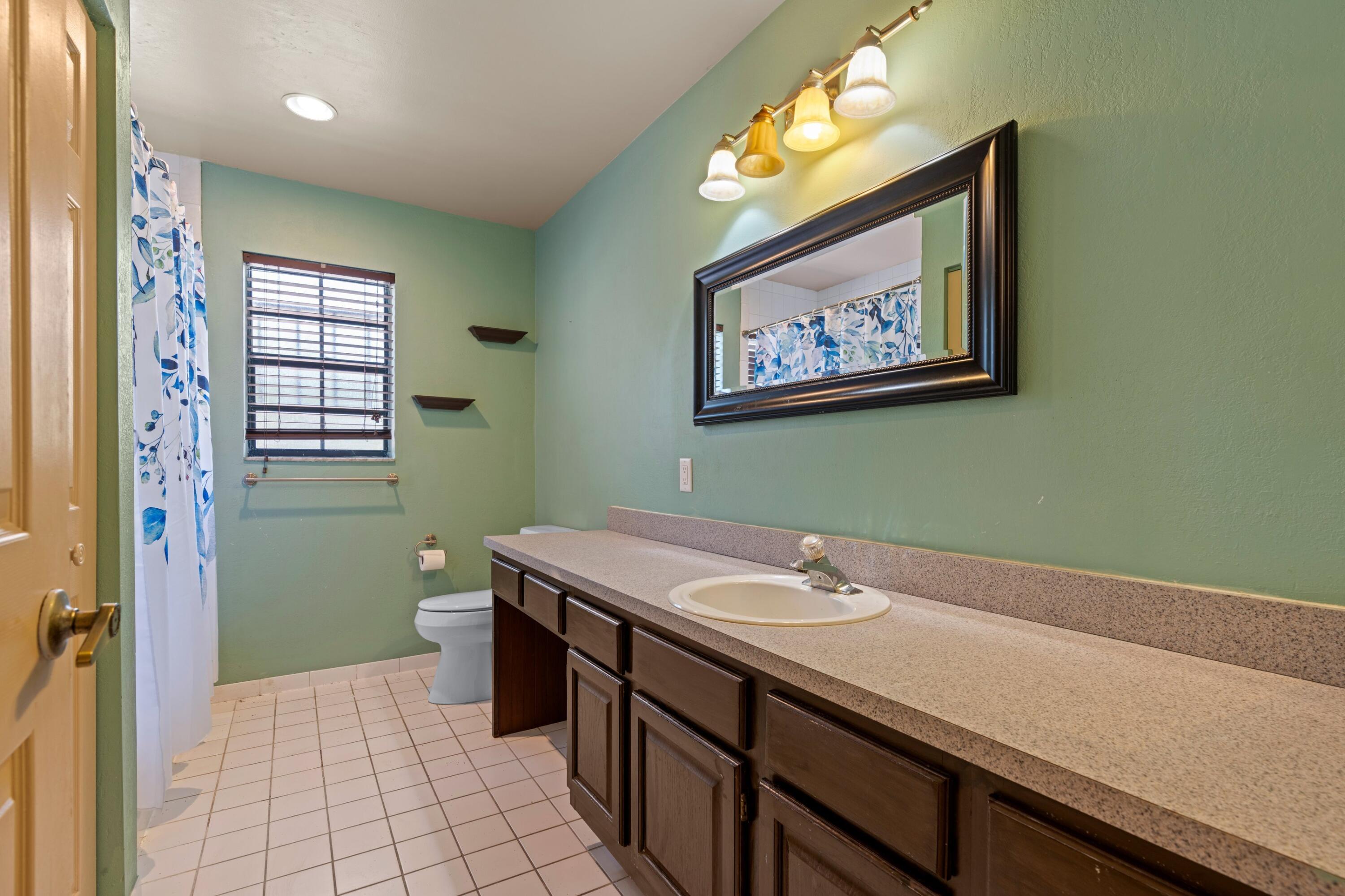 471 Ashwood Place Property Photo 15