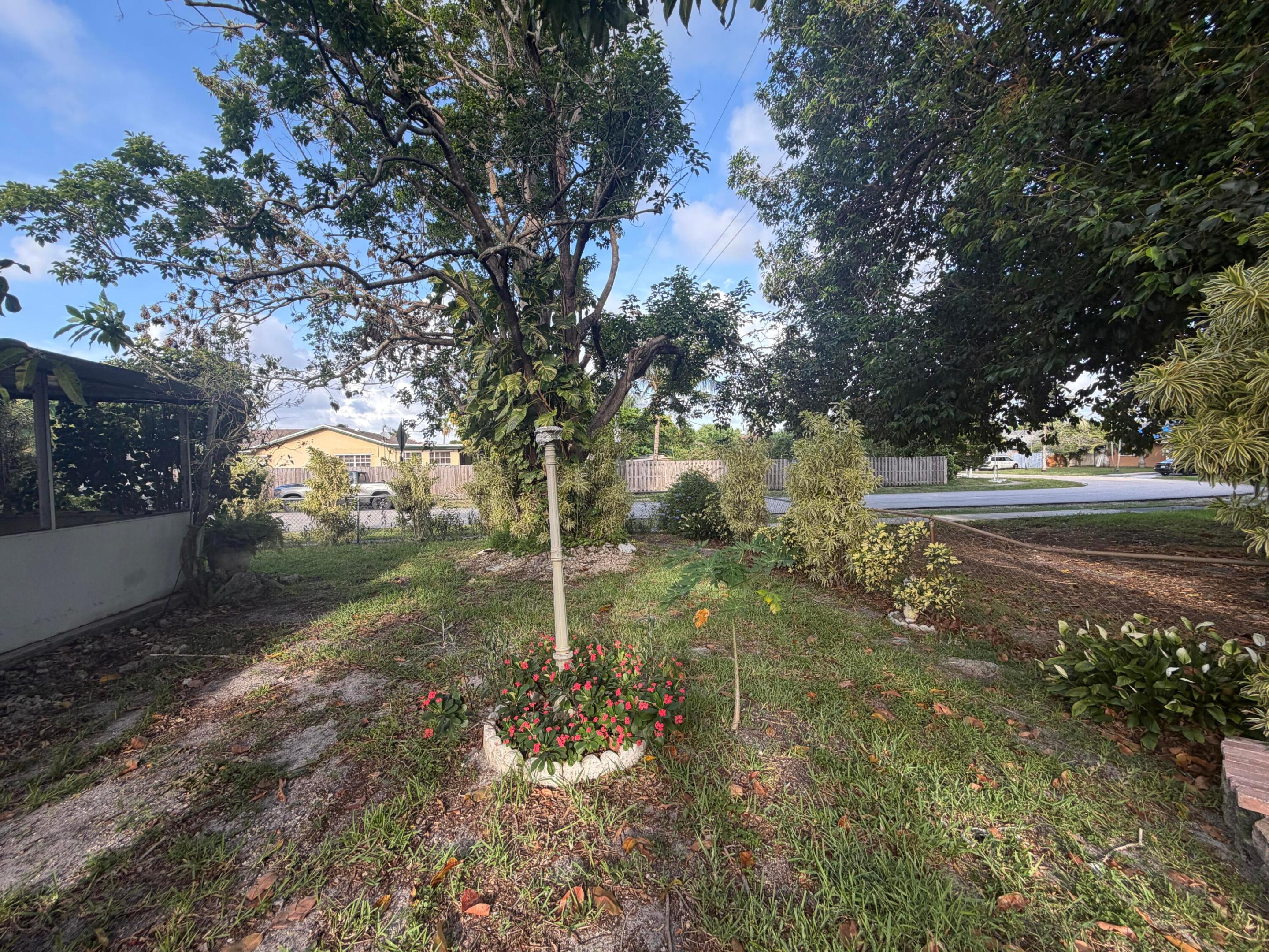 8700 Nw 45th Court Property Photo 35