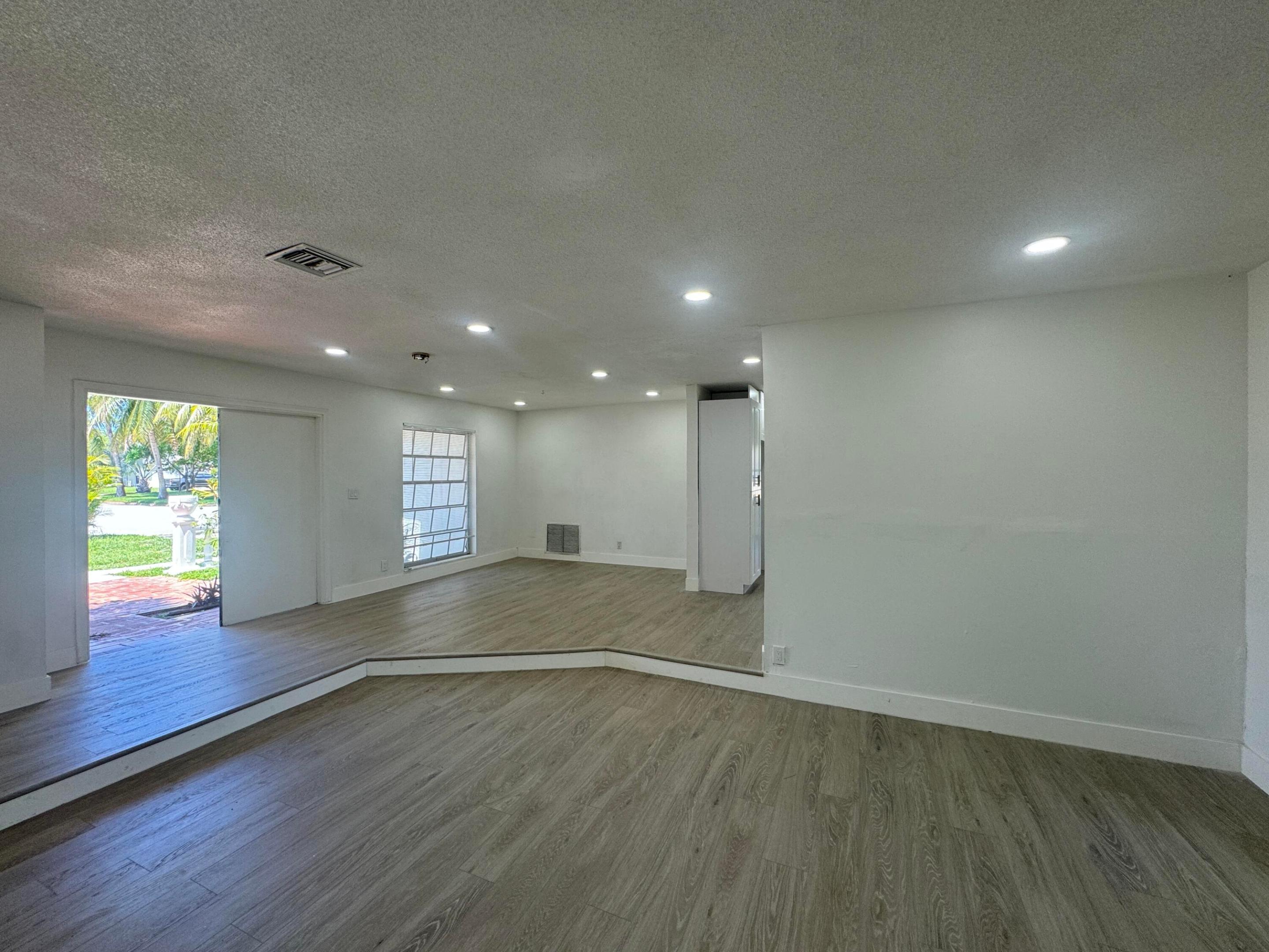 6260 Sw 6th Street Property Photo 1