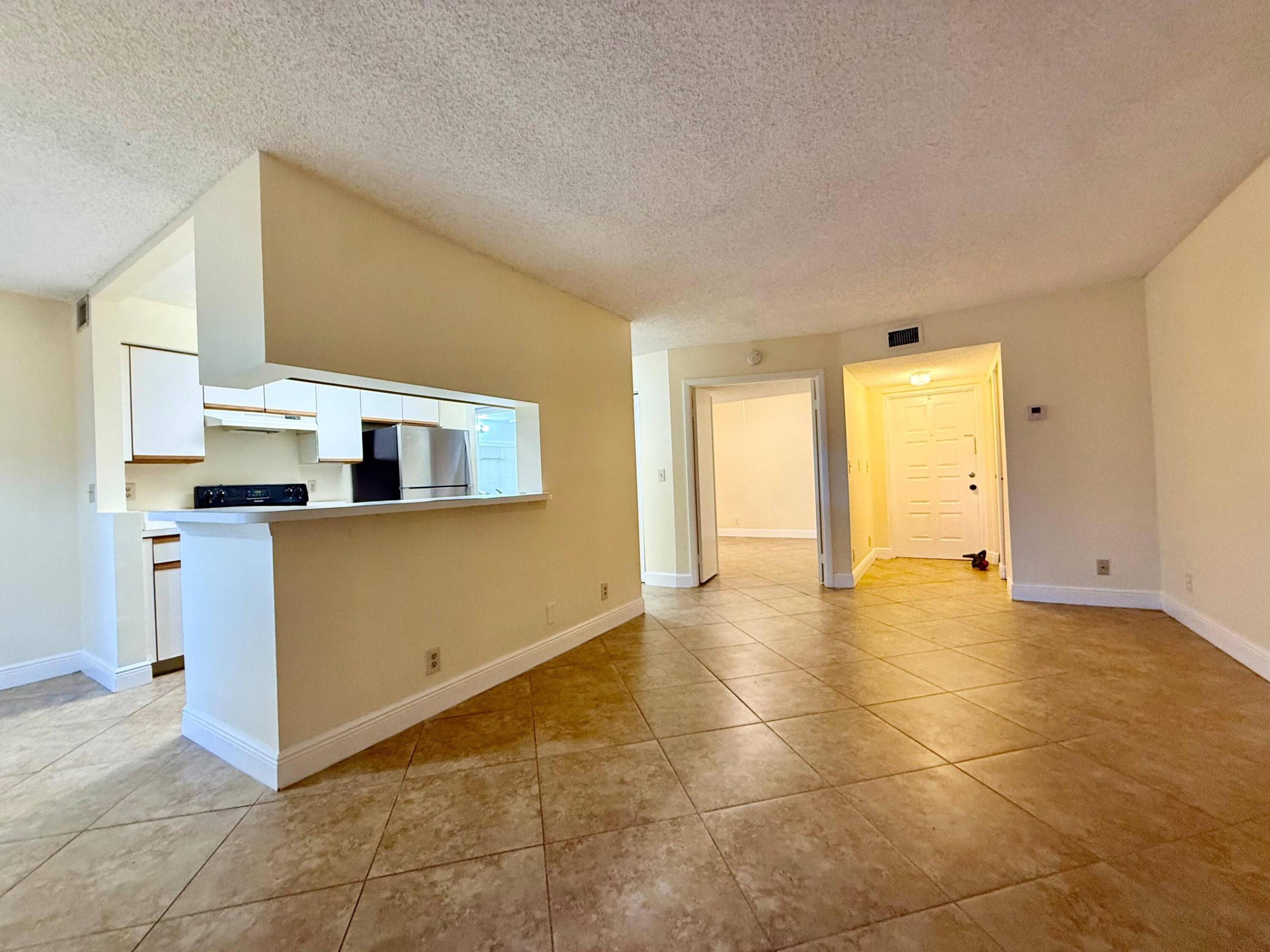 9777 Westview Drive 1113 Property Photo 4