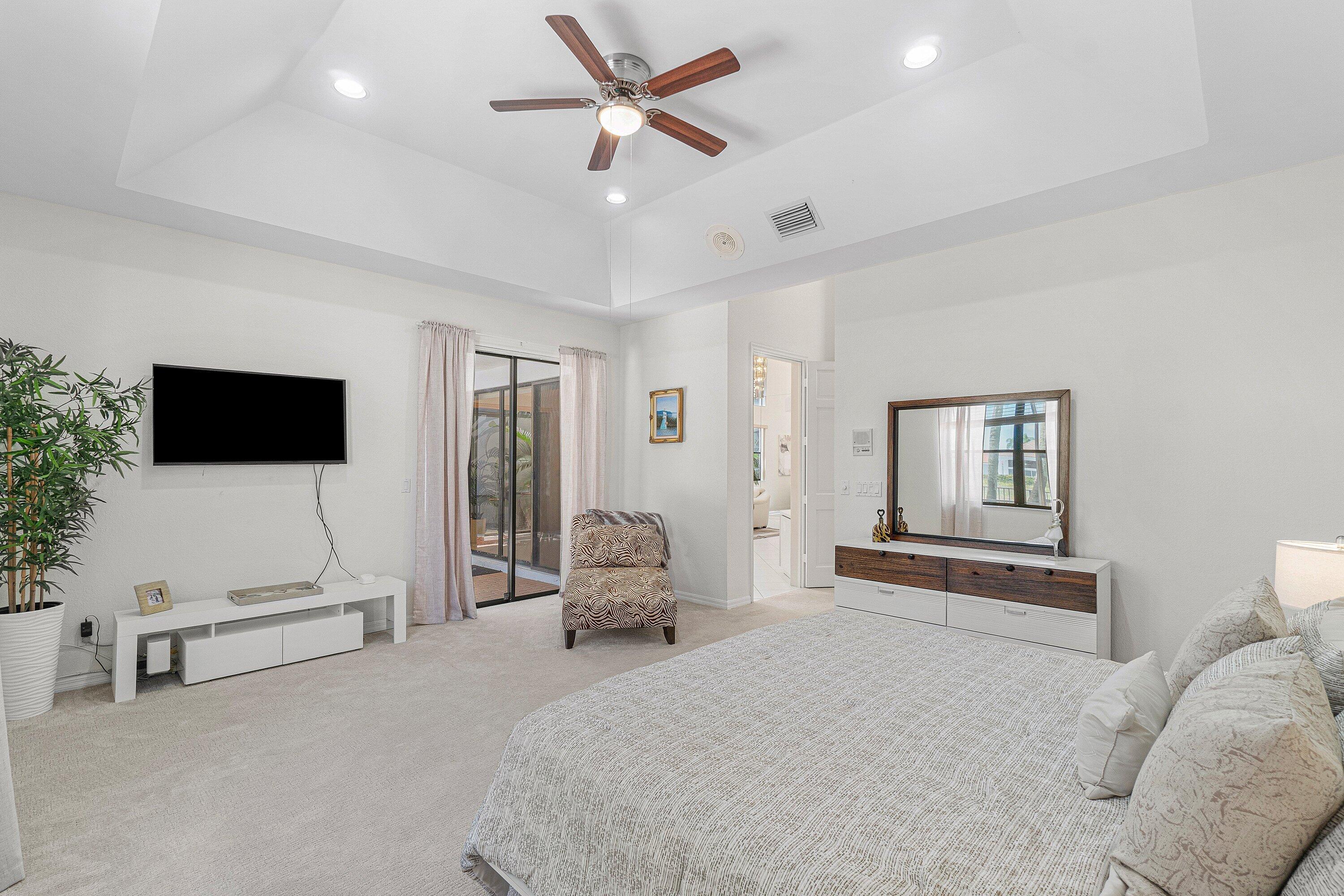 17099 Ryton Lane Property Photo 15