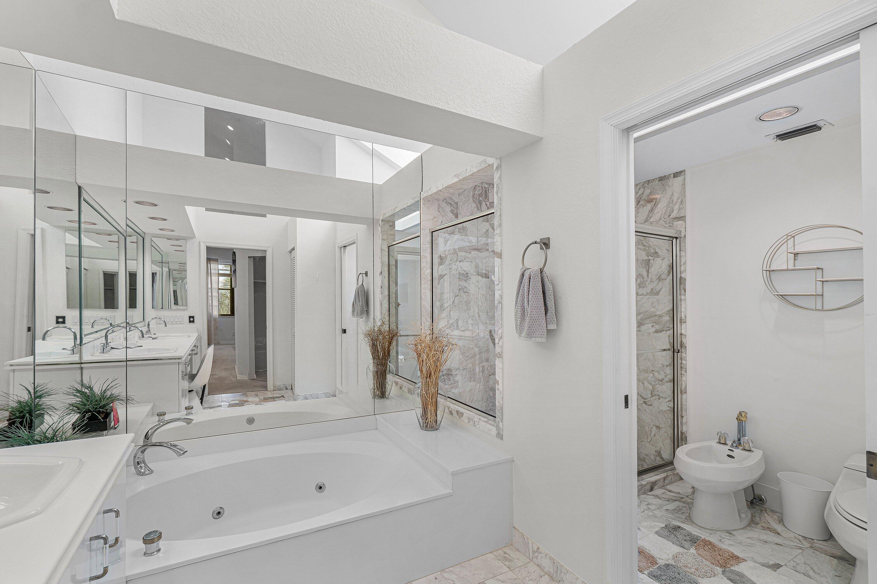 17099 Ryton Lane Property Photo 18