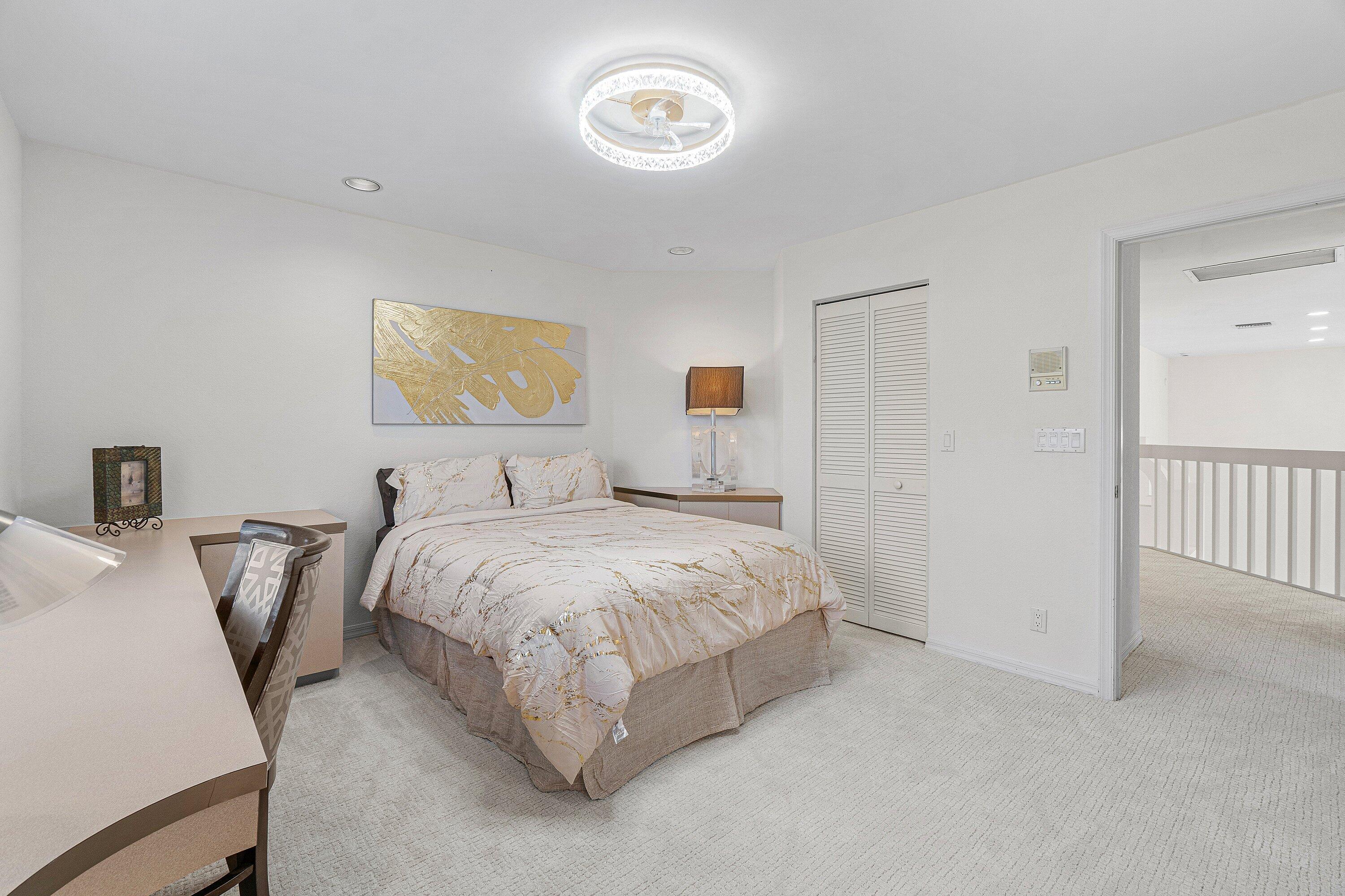 17099 Ryton Lane Property Photo 24