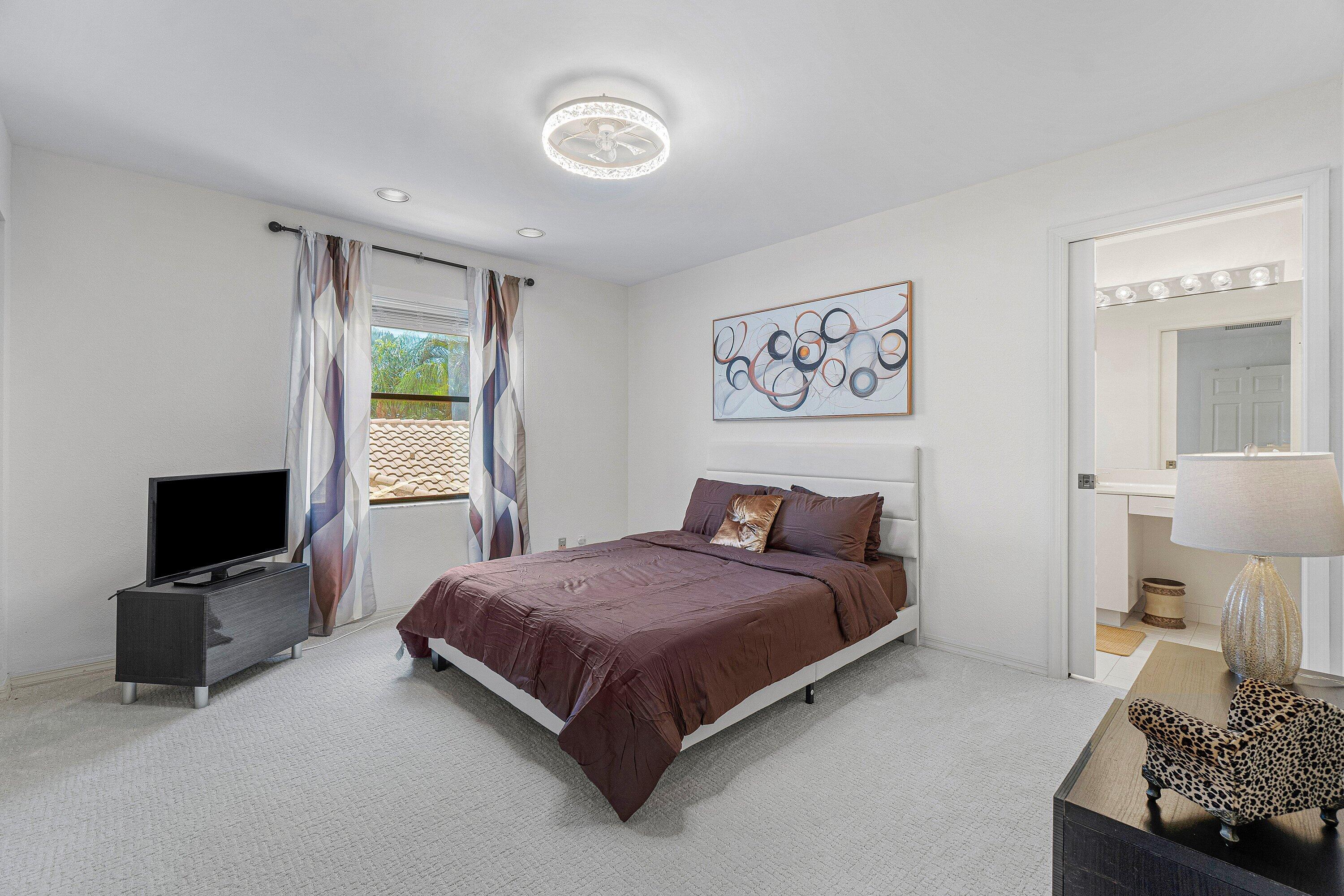 17099 Ryton Lane Property Photo 28