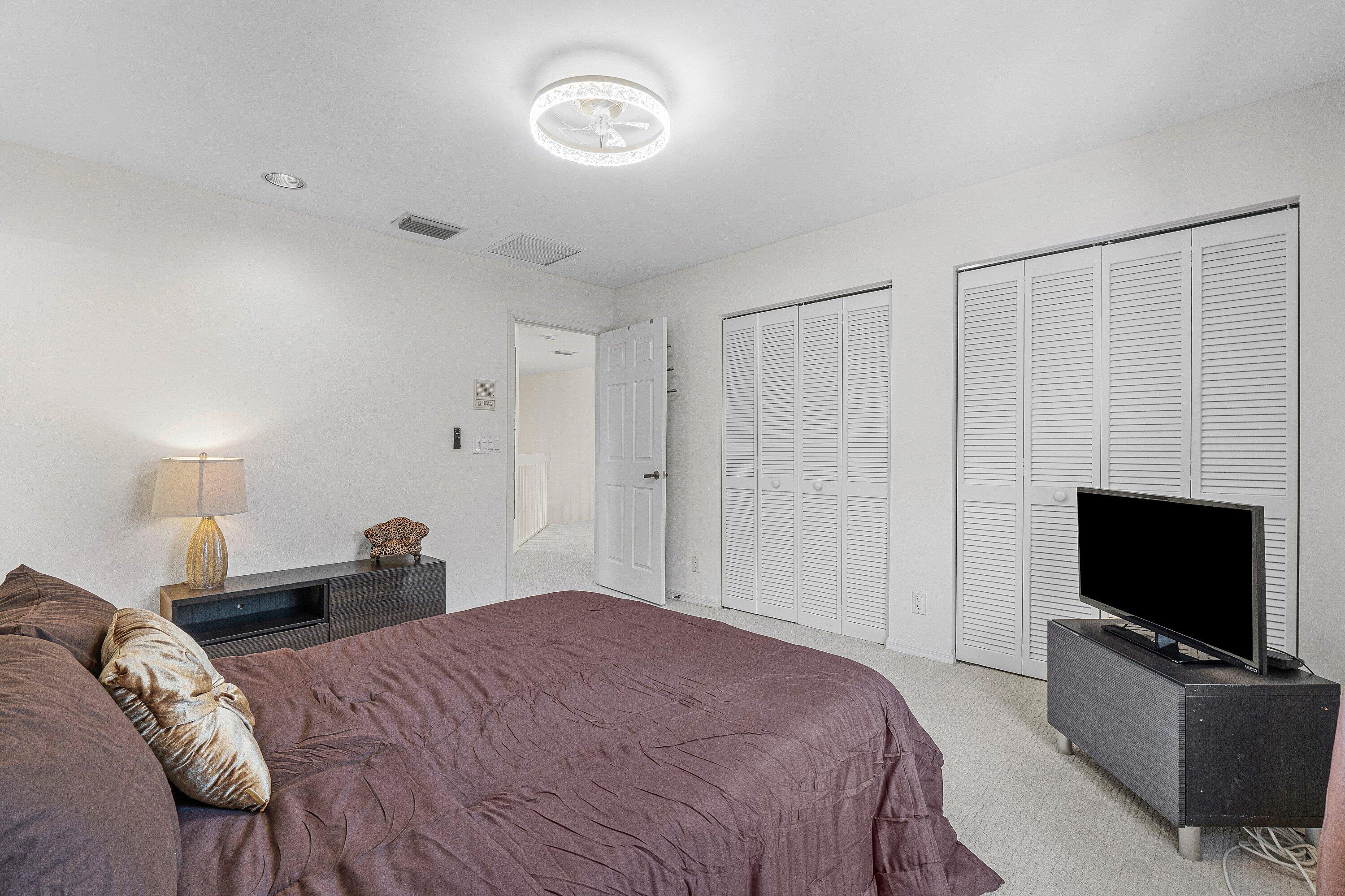 17099 Ryton Lane Property Photo 29