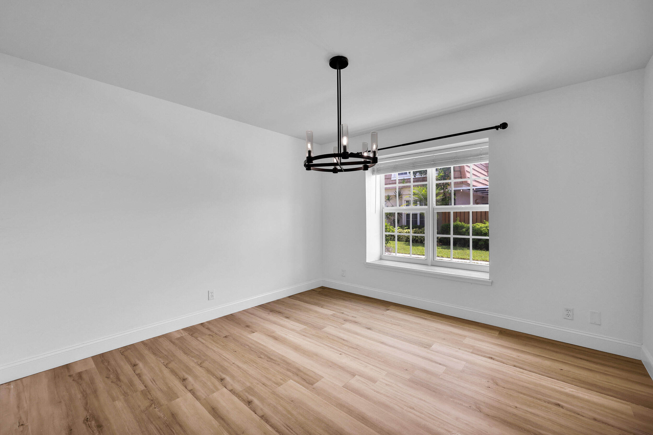 11557 Winchester Drive Property Photo 14