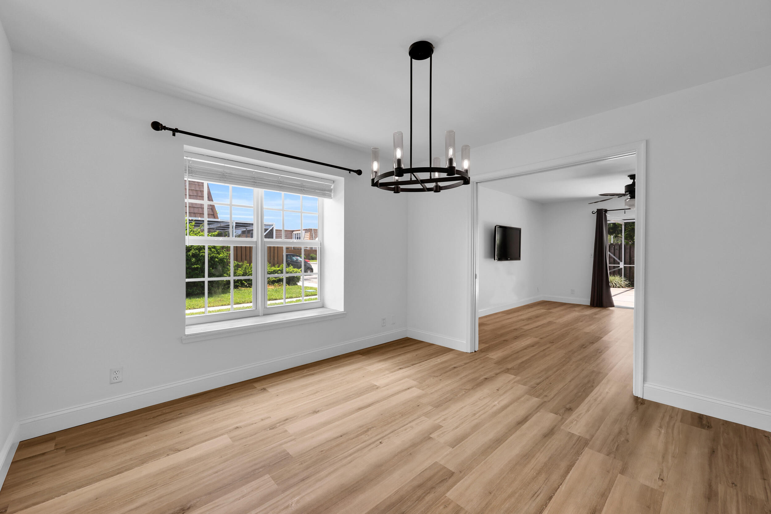 11557 Winchester Drive Property Photo 15