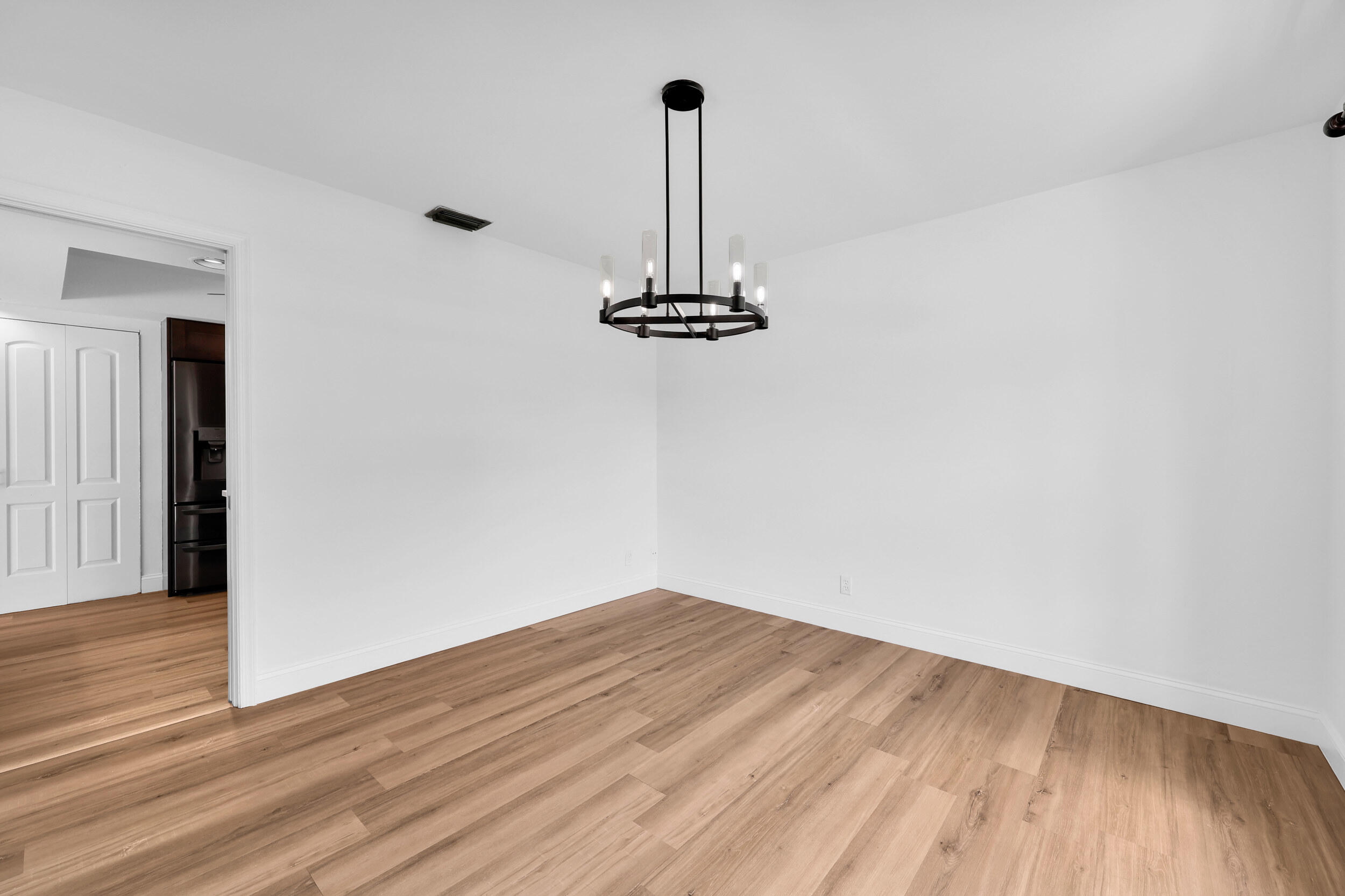 11557 Winchester Drive Property Photo 17