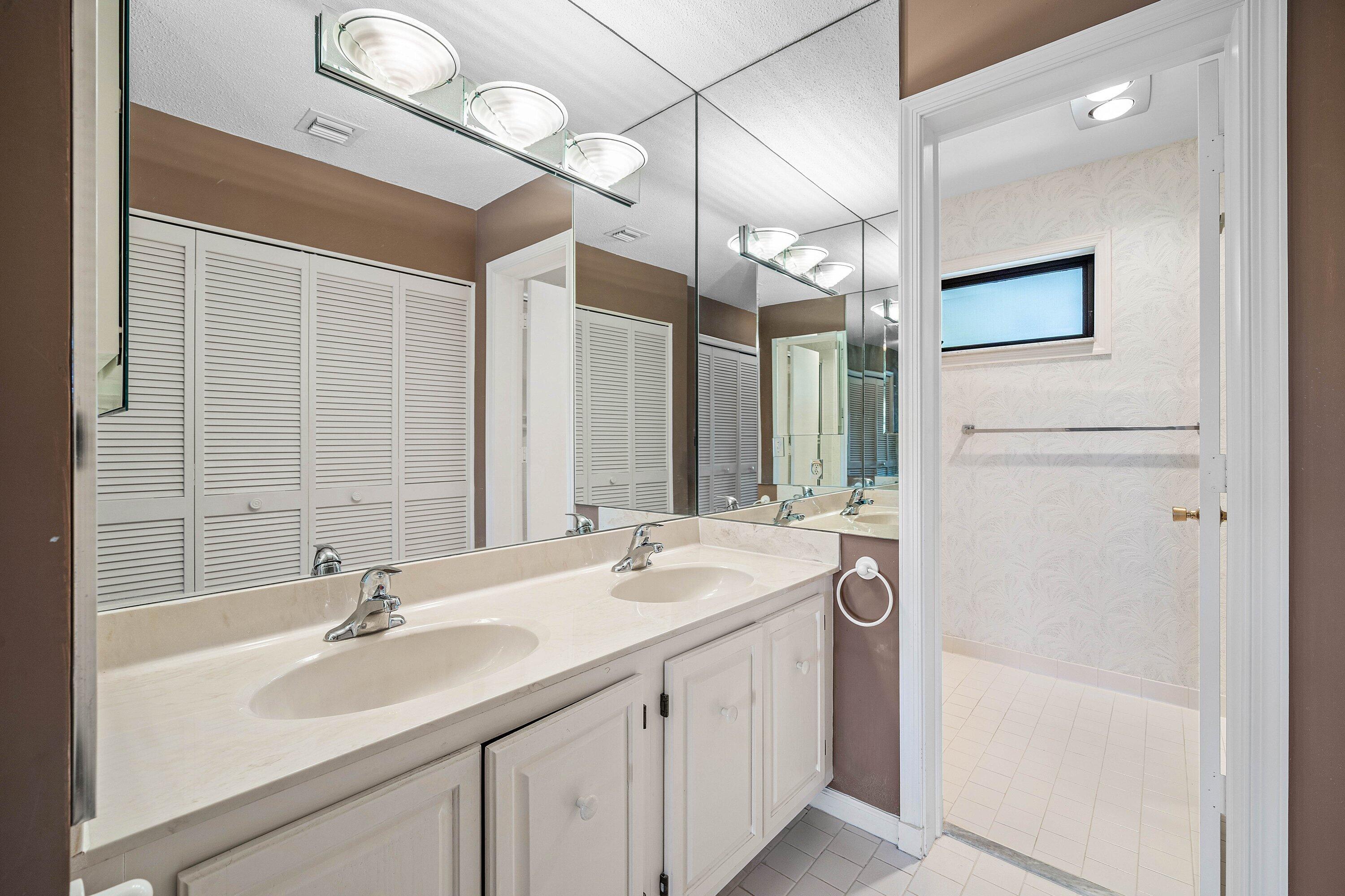 3625 Quail Ridge Drive S Bobwhite A Property Photo 21