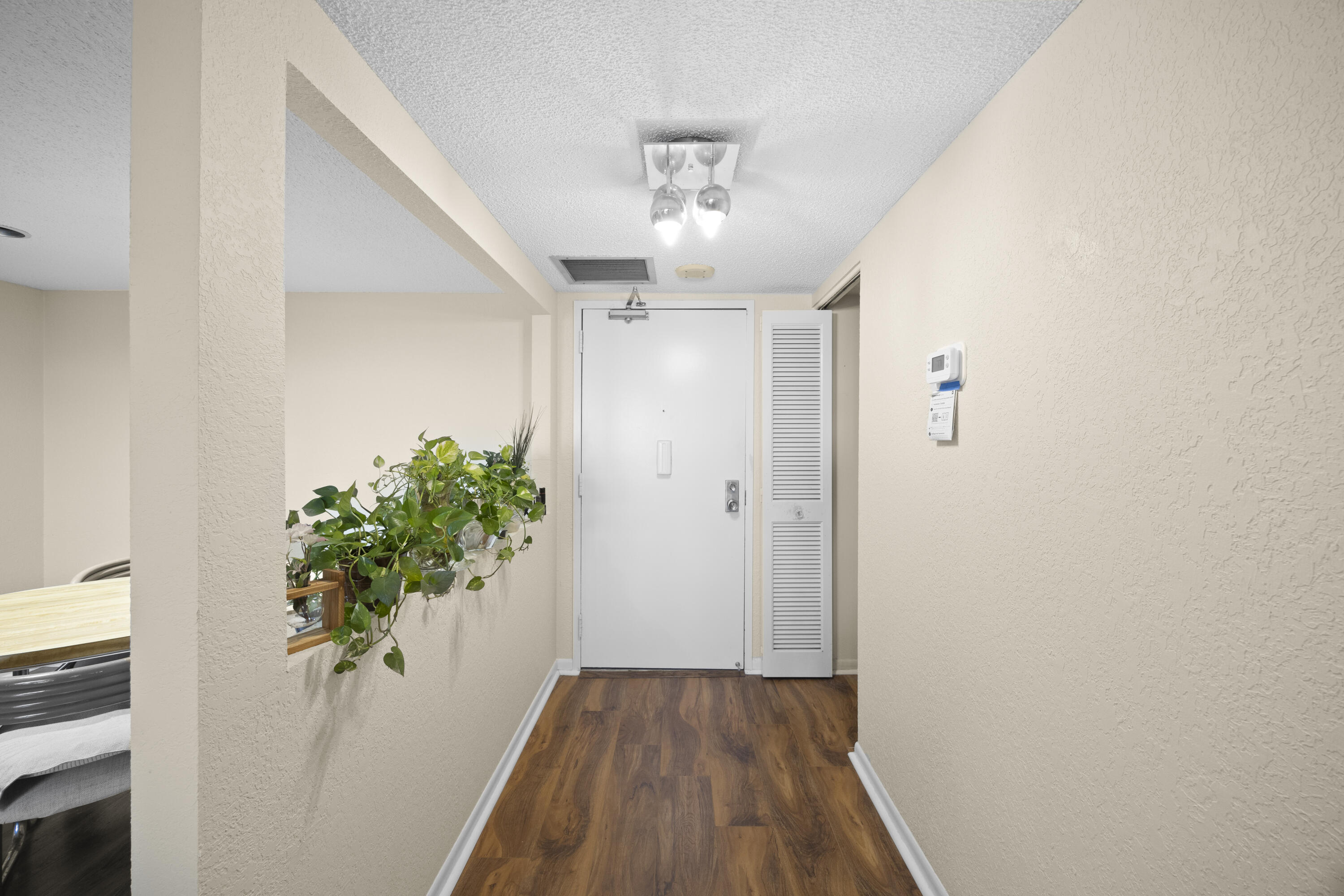 10777 W Sample Road 508 Property Photo 2