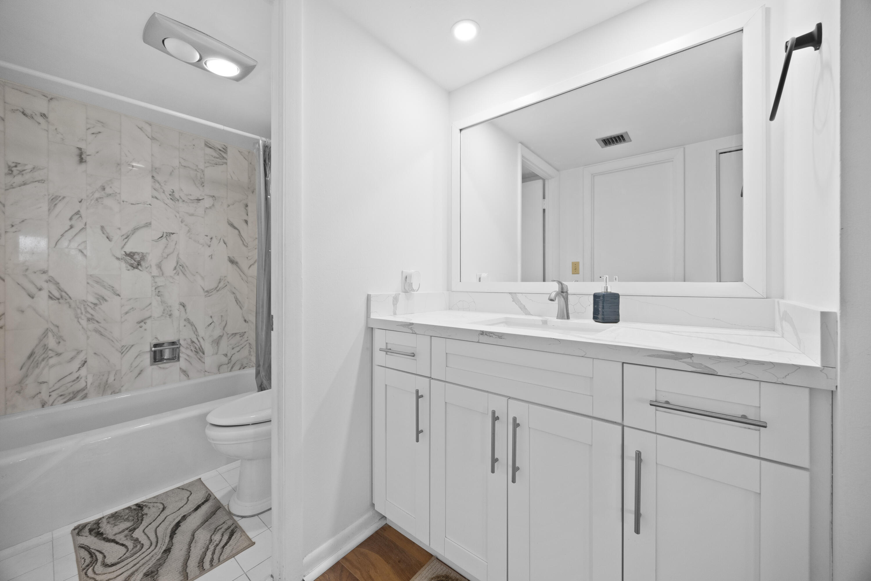 10777 W Sample Road 508 Property Photo 18