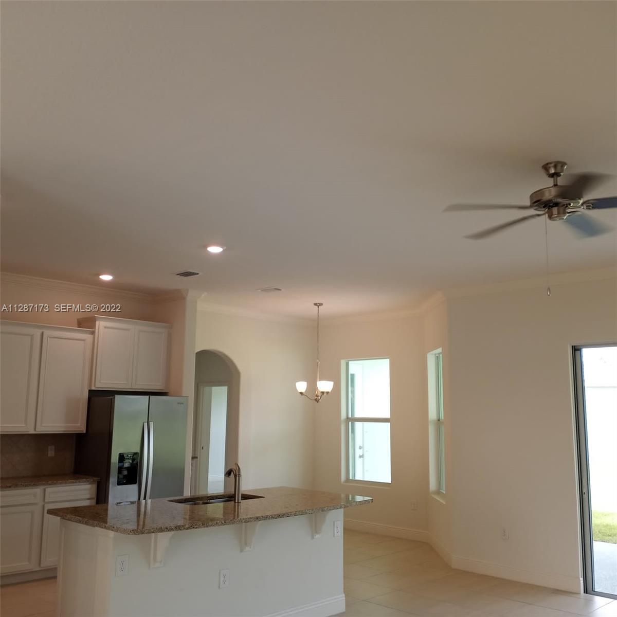 6555 Barbados Court Property Photo 8
