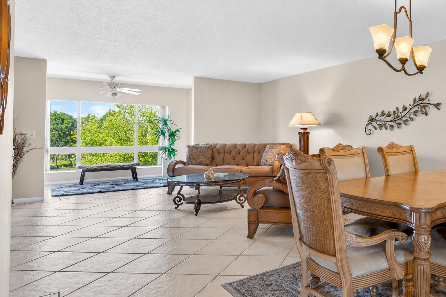 5906 Crystal Shores Drive 404 Property Photo 1