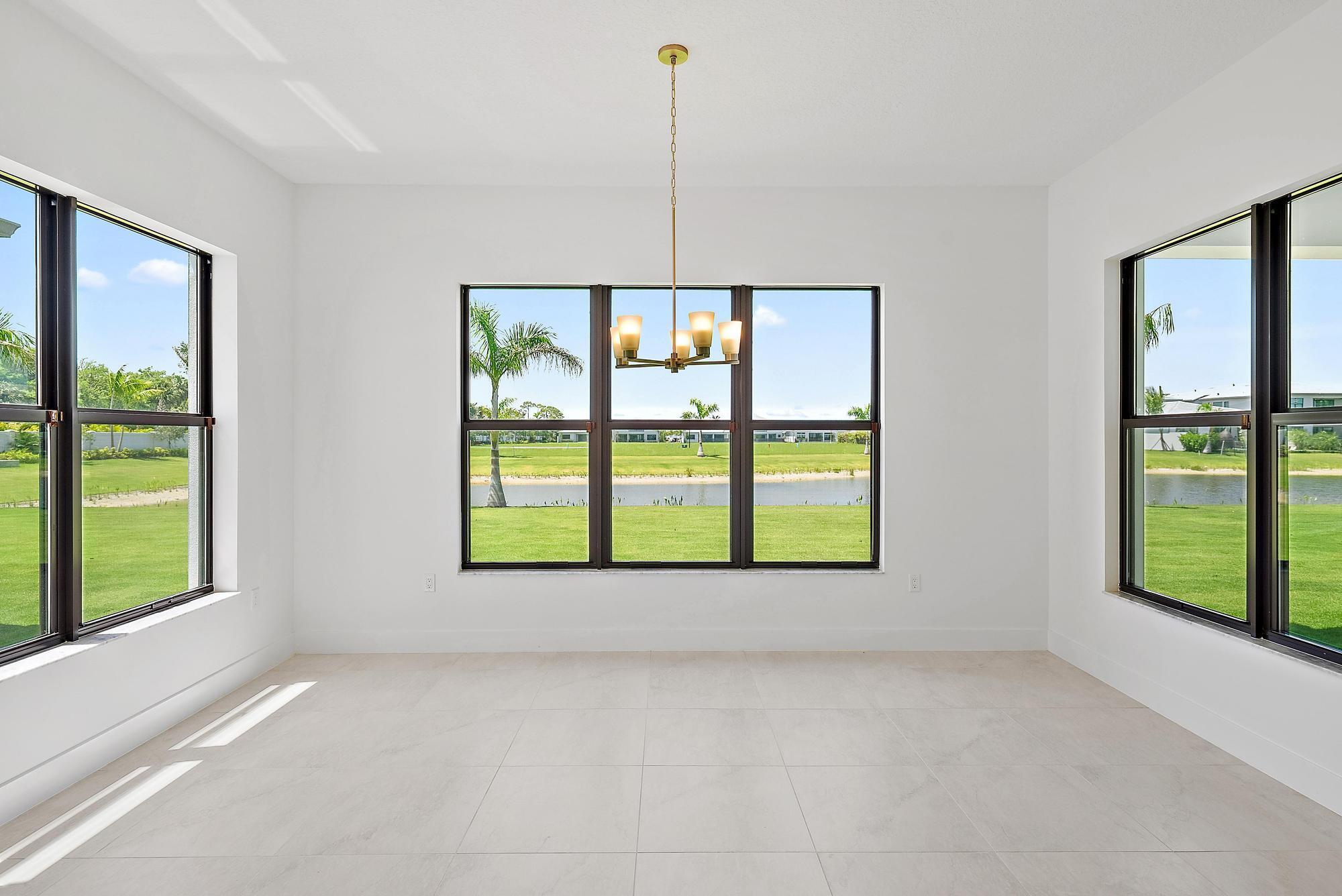 20471 Southernwood Avenue Property Photo 22