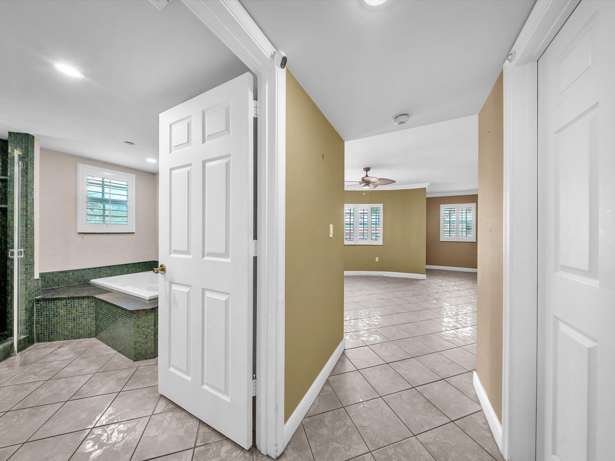 1111 E Las Olas Boulevard 308 Property Photo 21