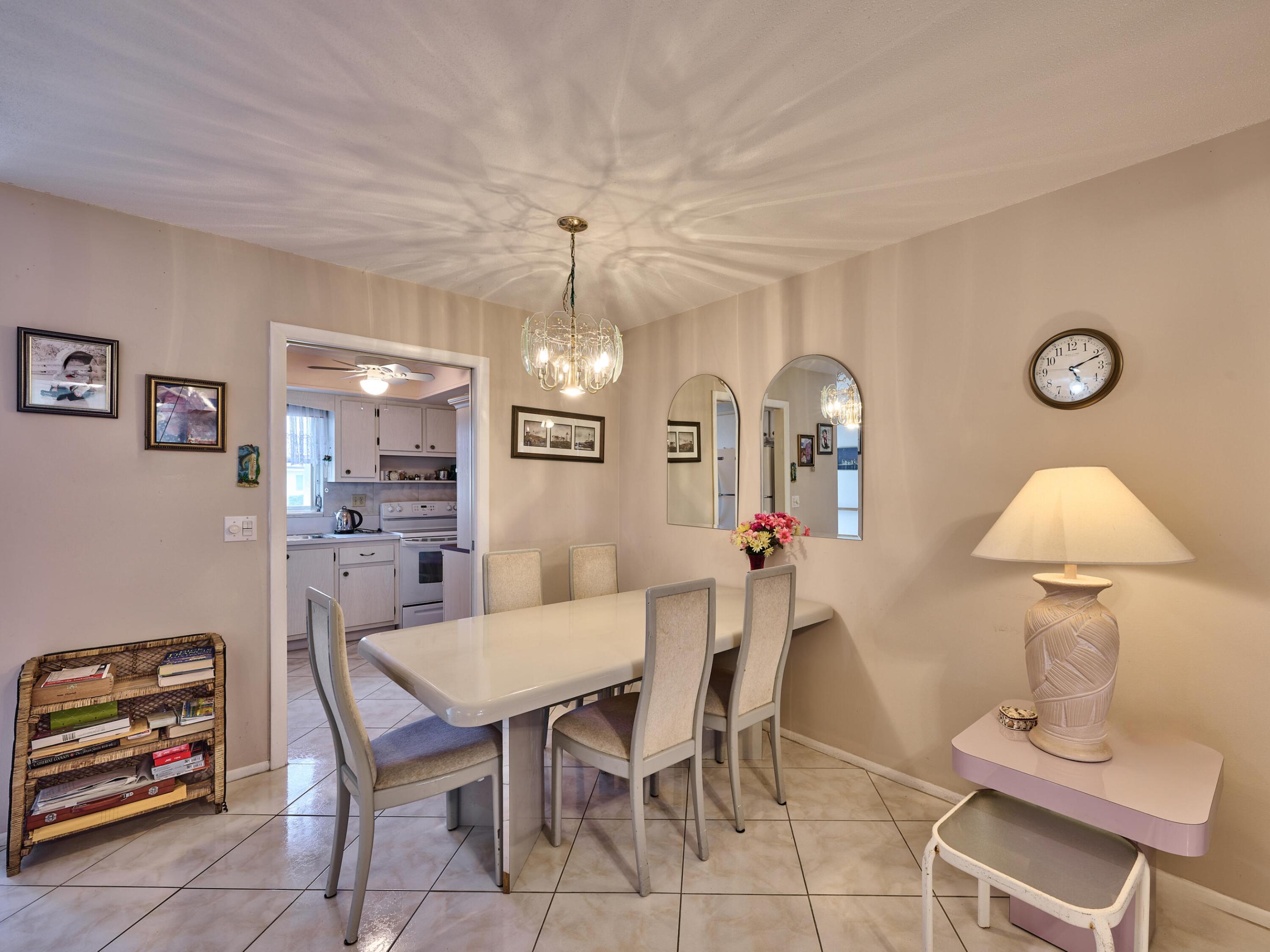 2804 Crosley Drive E F Property Photo 5