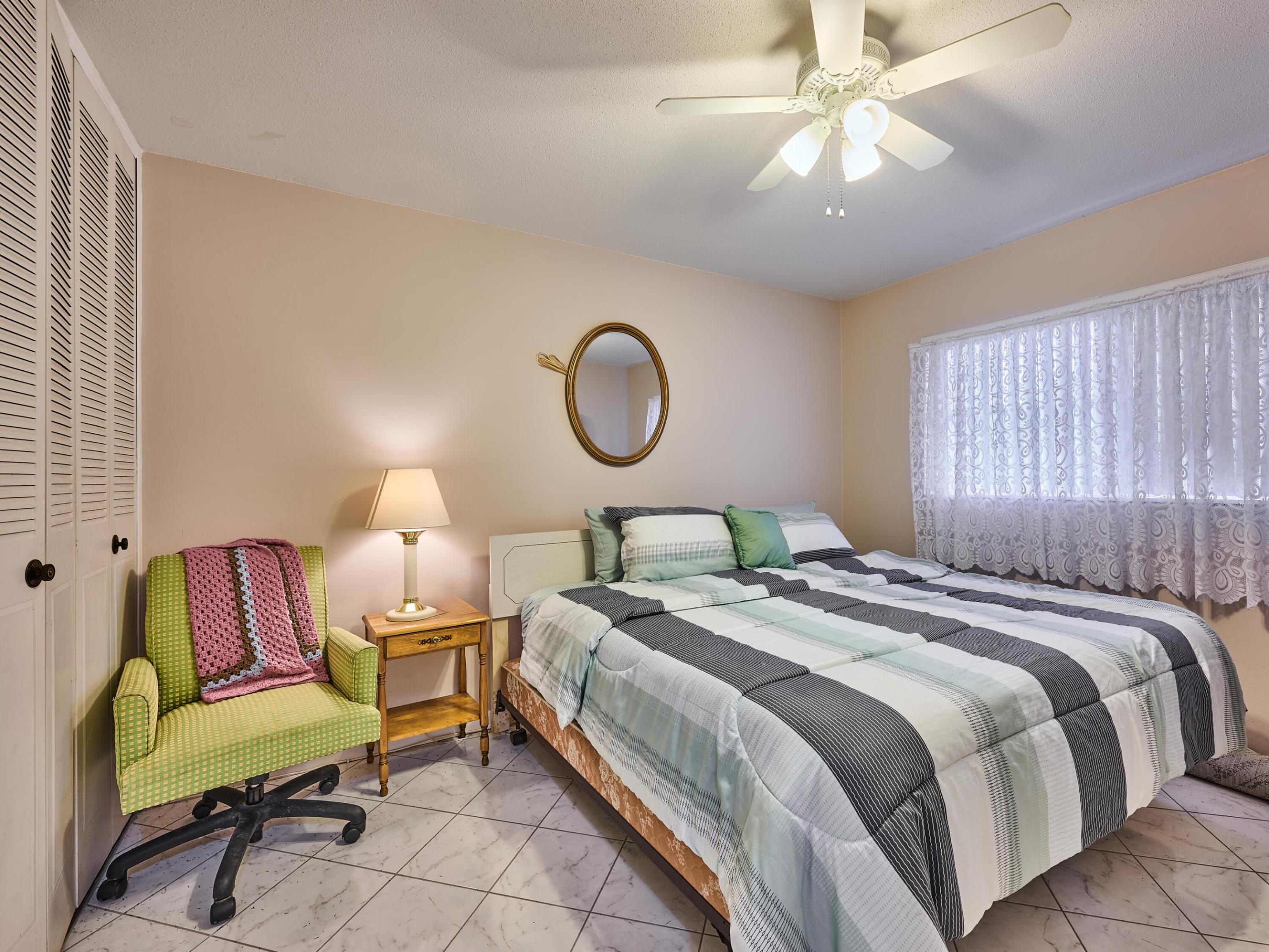 2804 Crosley Drive E F Property Photo 22