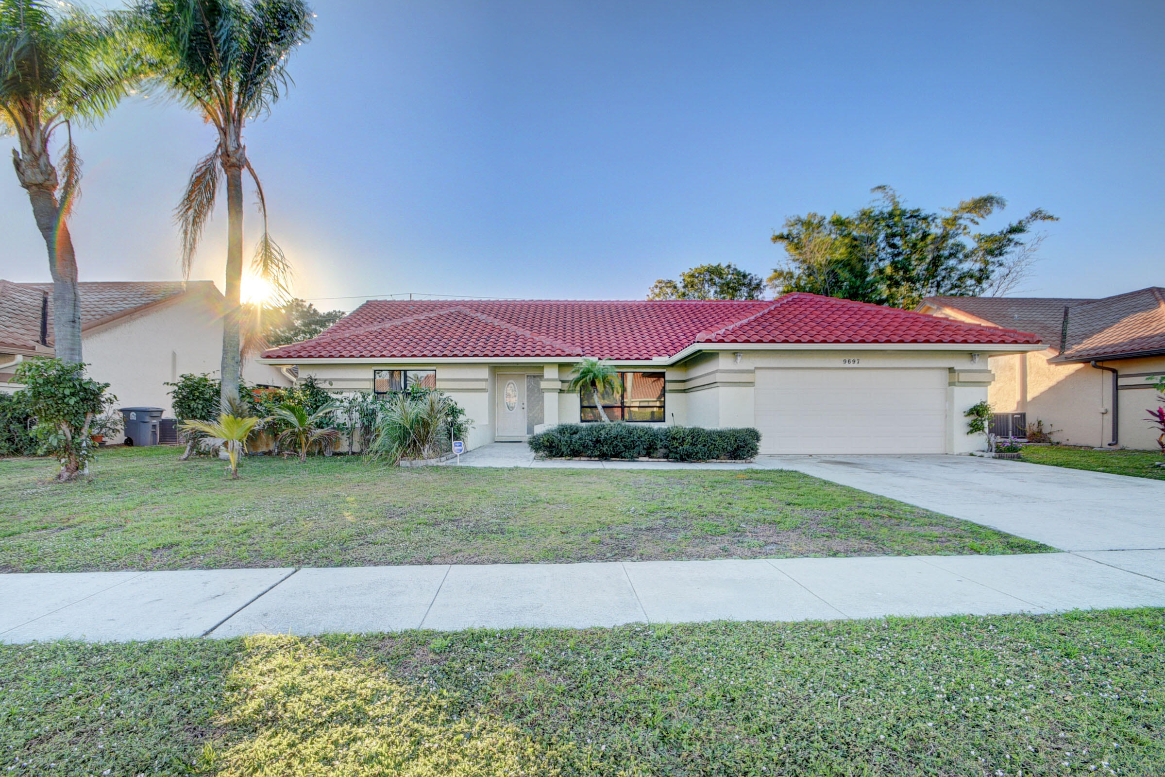 9697 Majestic Way Property Photo 2
