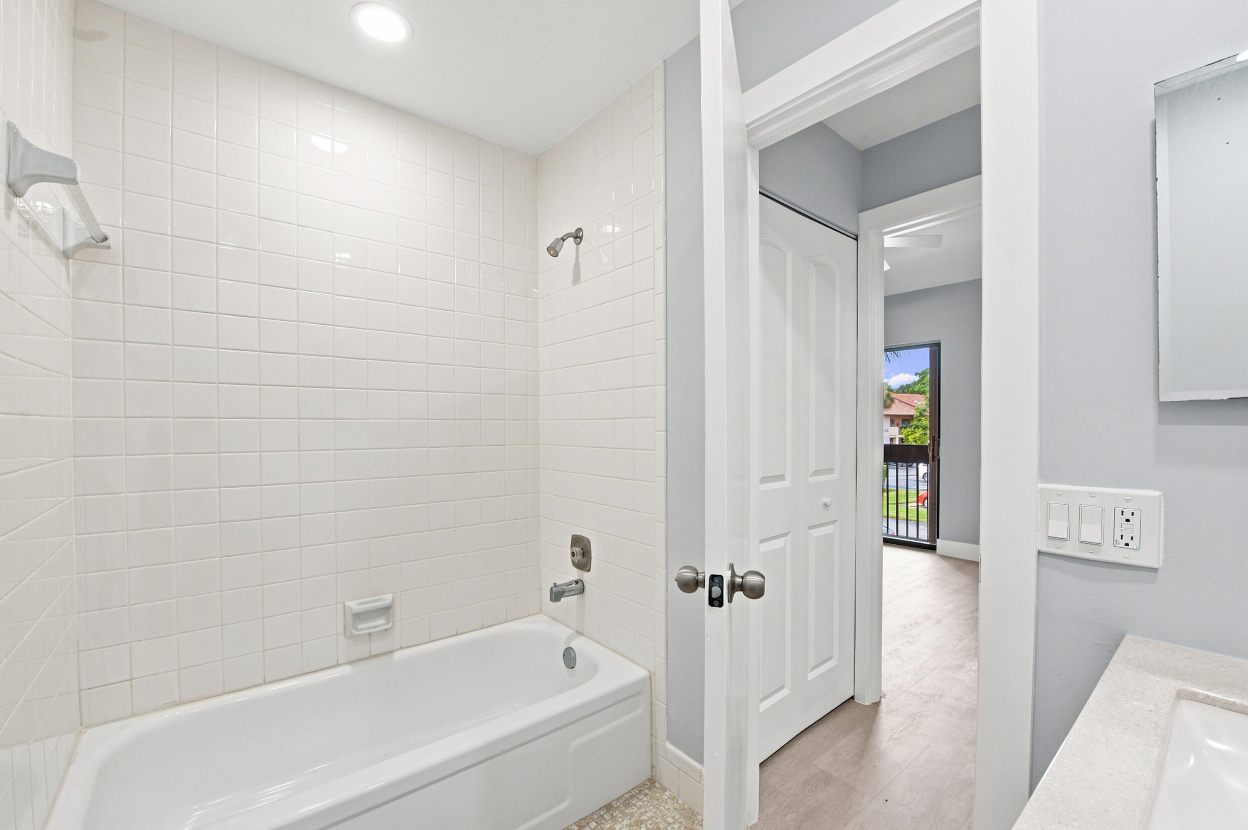 2249 Sw 15th Street 188 Property Photo 20