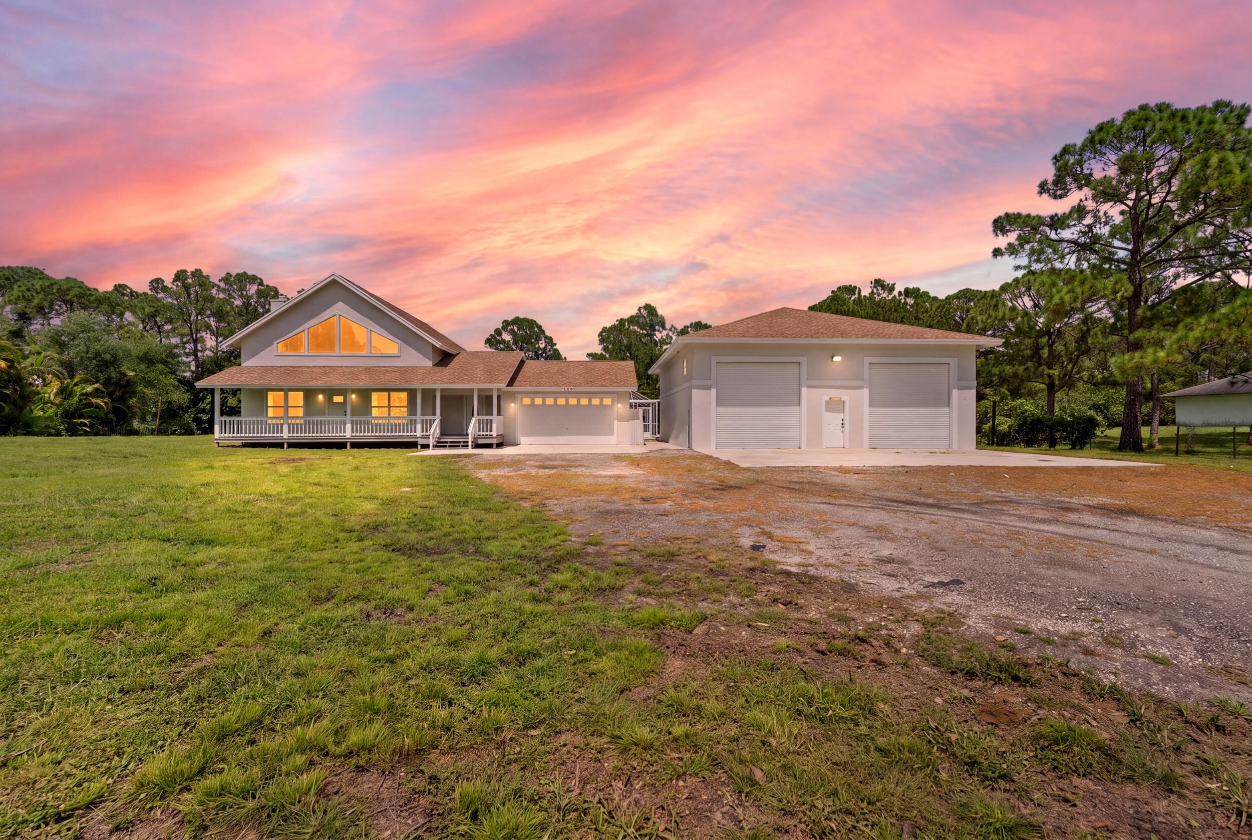 14841 94th Street N Property Photo 3