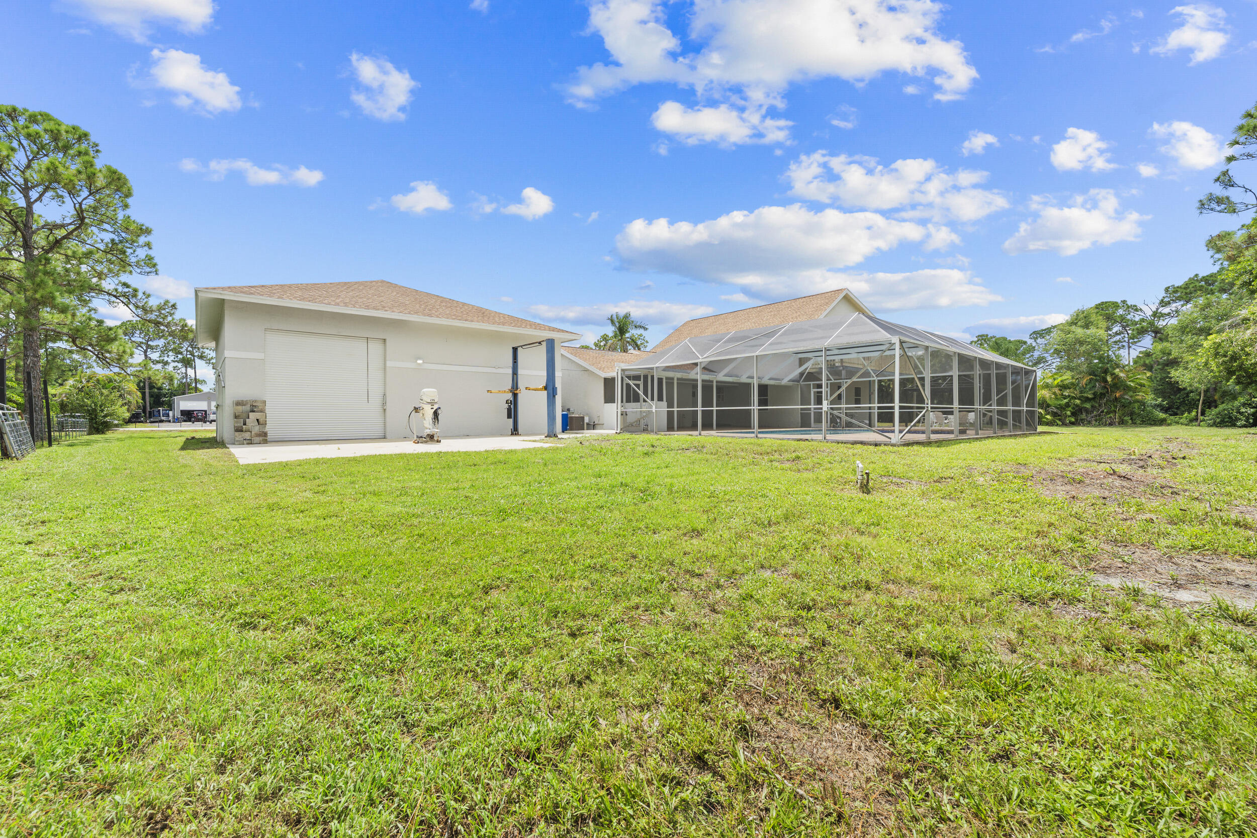 14841 94th Street N Property Photo 29