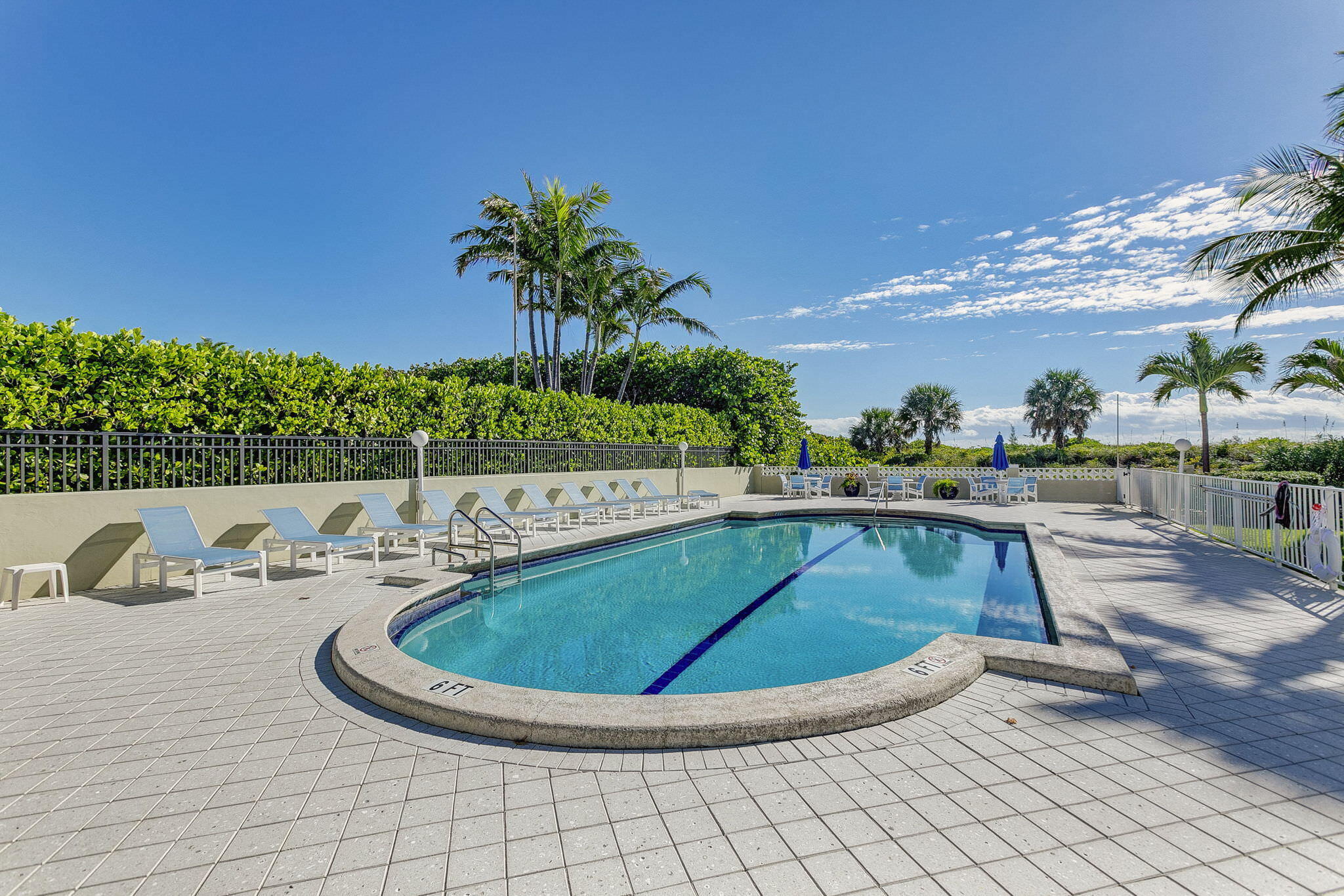 125 S Ocean Avenue 211 Property Photo 37