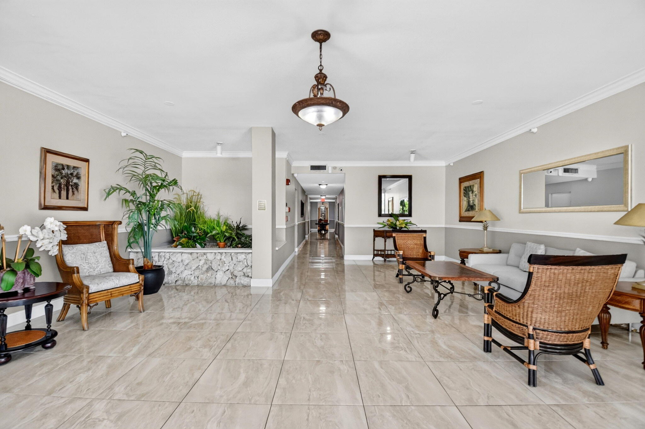 125 S Ocean Avenue 211 Property Photo 43