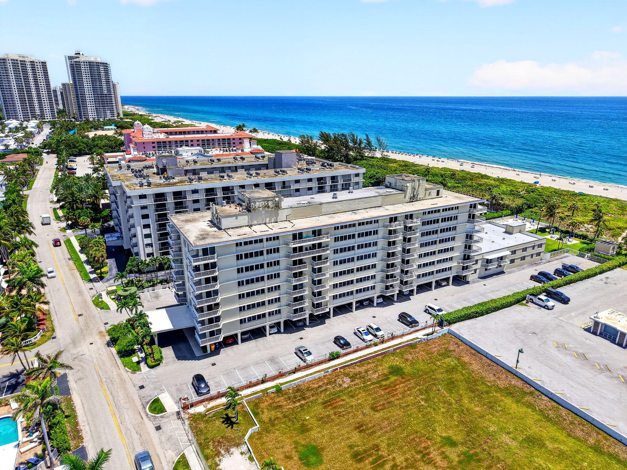 125 S Ocean Avenue 211 Property Photo 52