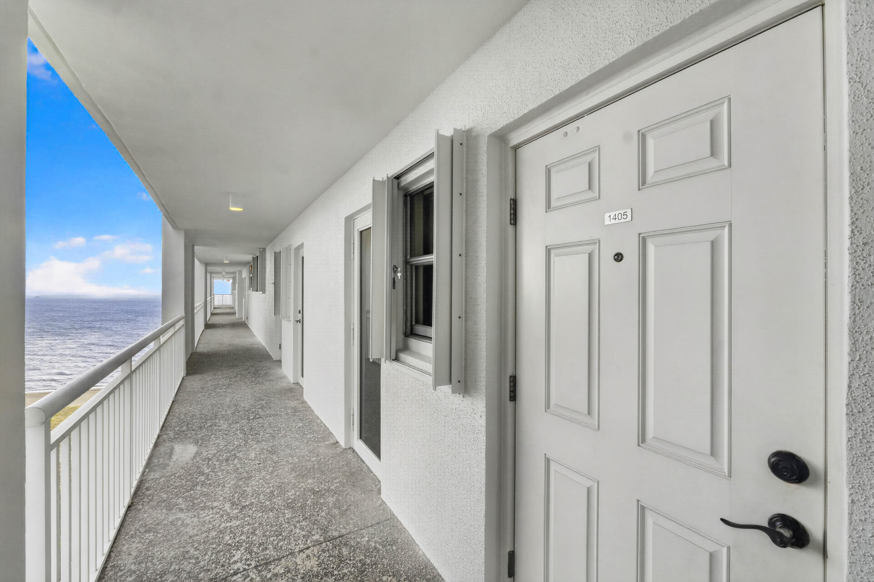 750 N Ocean Boulevard 1405 Property Photo 3