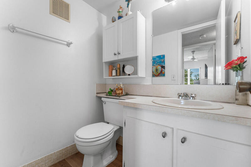 4019 Cambridge A Property Photo 14