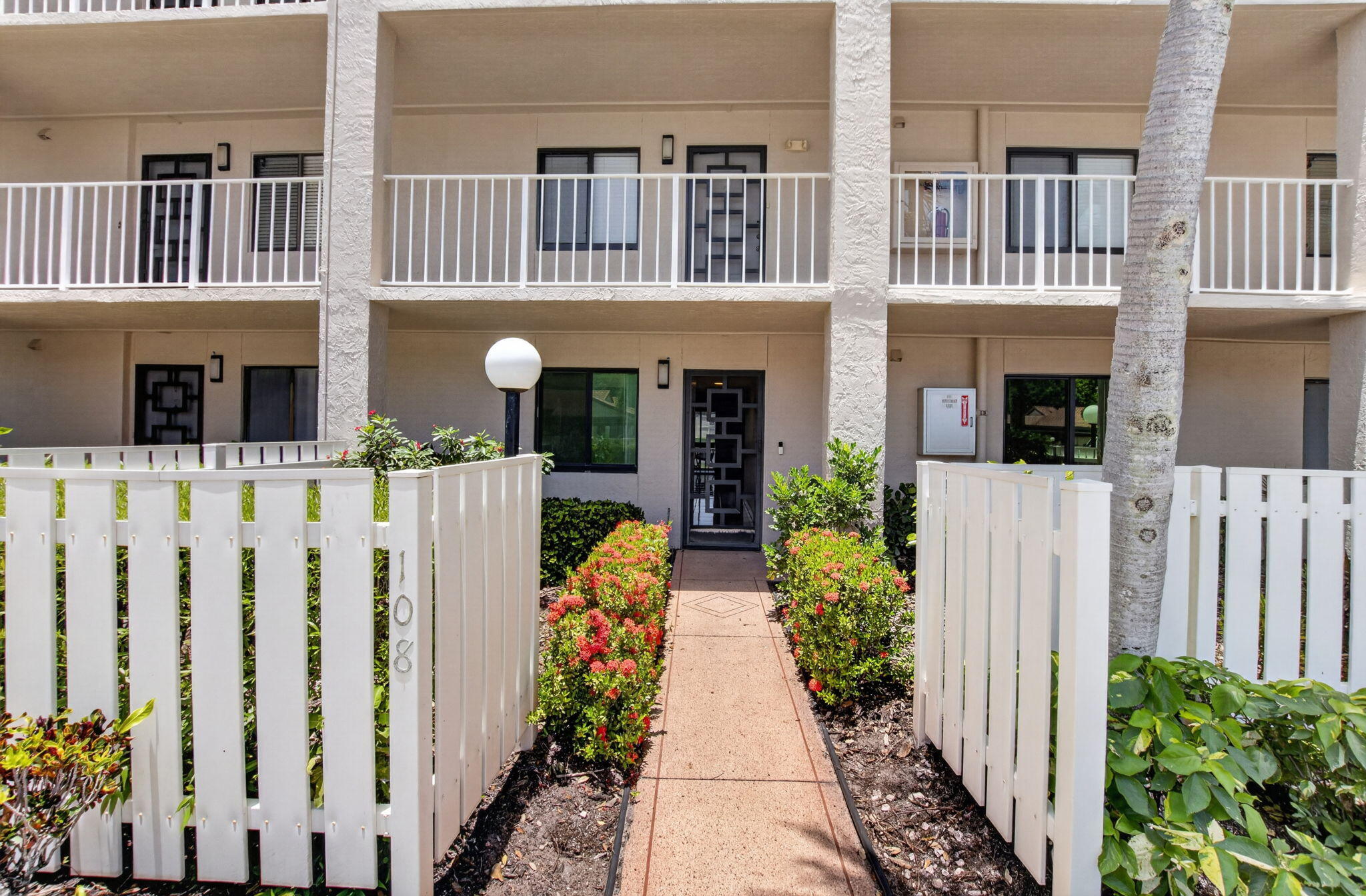 6241 Pointe Regal Circle 108 Property Photo 2