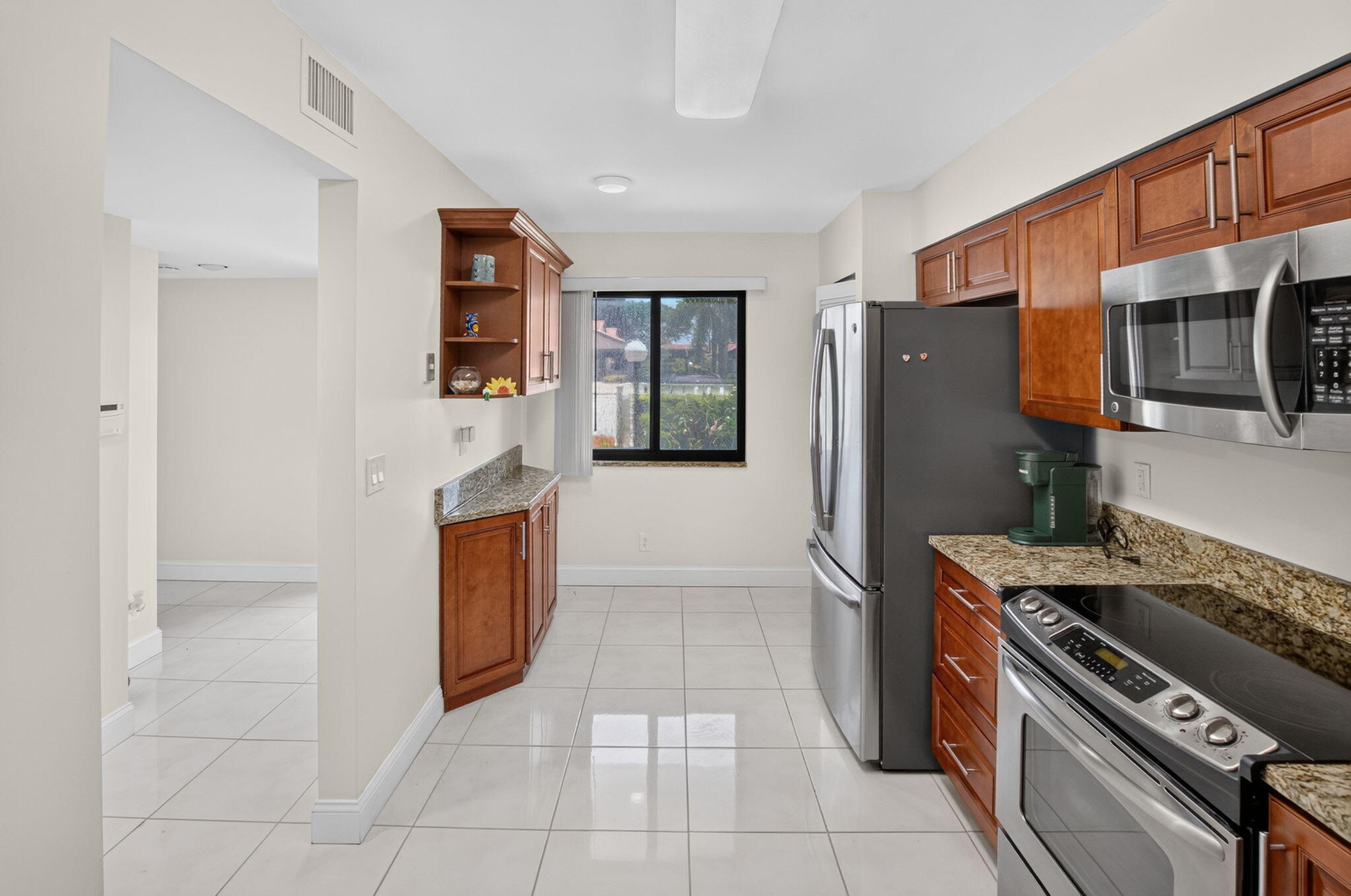 6241 Pointe Regal Circle 108 Property Photo 8