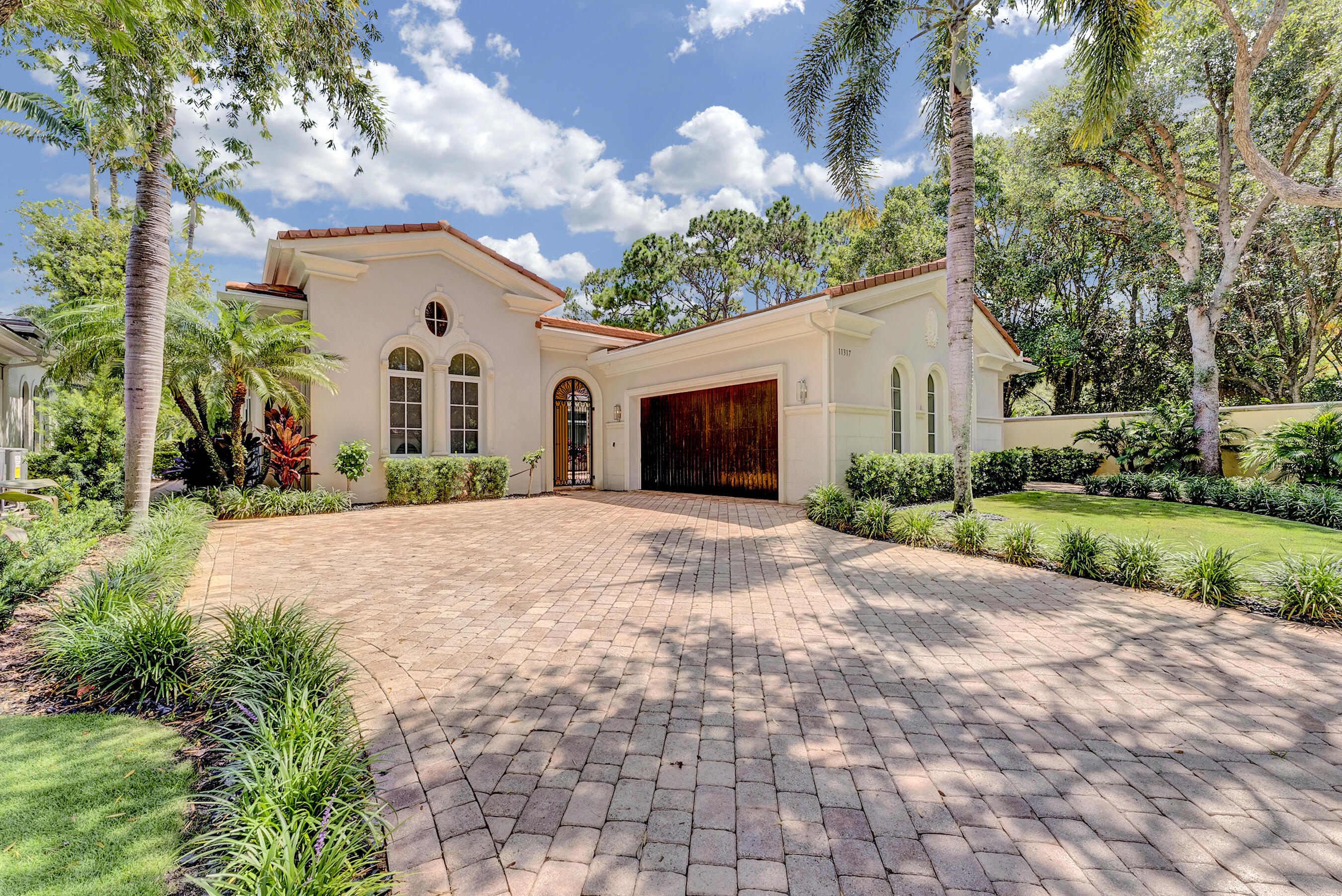 11317 Caladium Lane