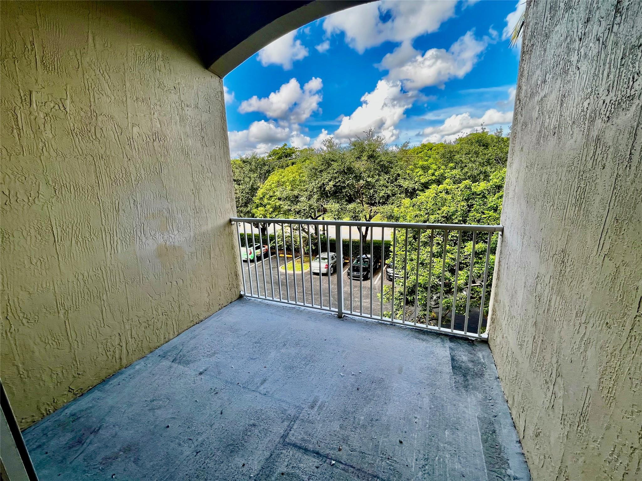 7085 Nova Drive 311 Property Photo 15