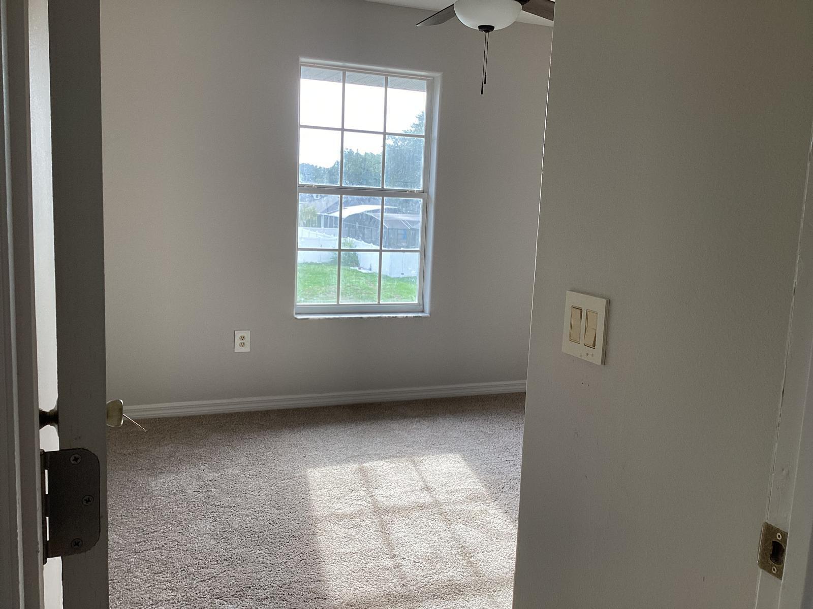 1813 Ashton Drive E Property Photo 19