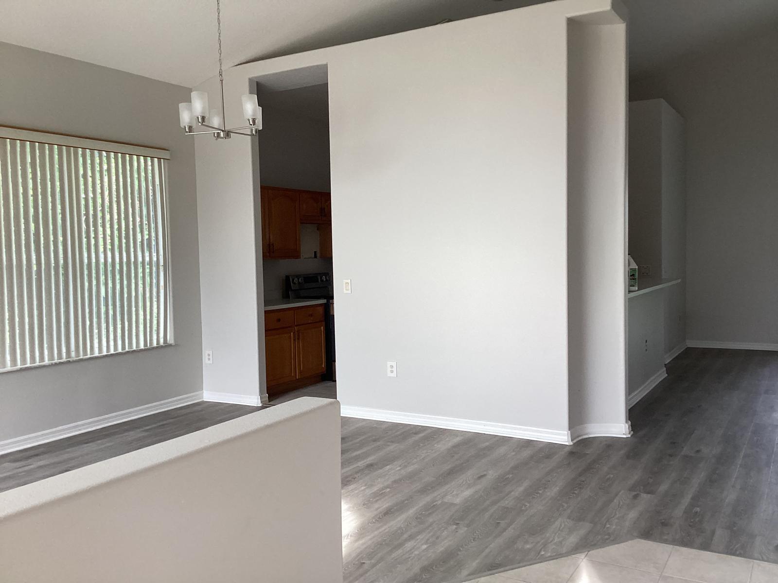 1813 Ashton Drive E Property Photo 23