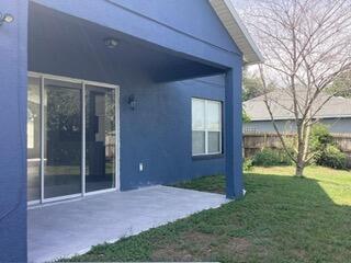 1813 Ashton Drive E Property Photo 27