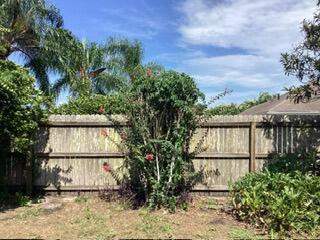 1813 Ashton Drive E Property Photo 33