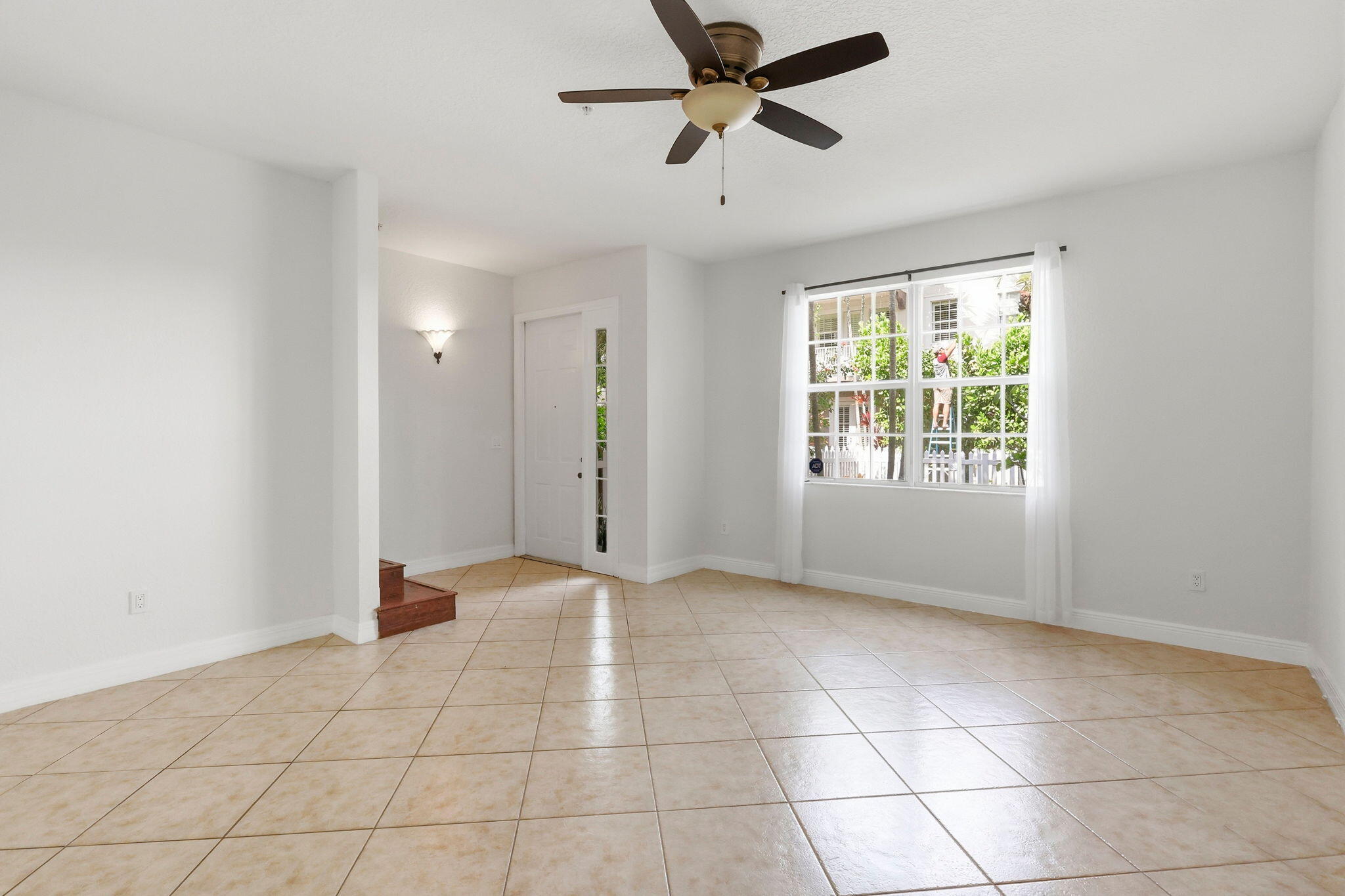 116 Ocean Cay Way Property Photo 8
